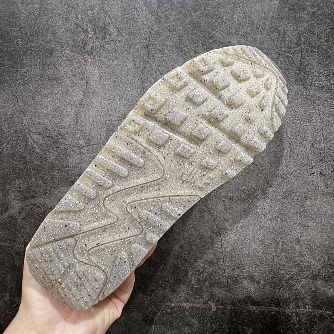 图片[9]-【福利特价】NK Air Max Terrascape 90 山川地形系列经典复古百搭休闲运动气垫慢跑鞋 DV7413-003 原楦原纸版开发版型 正确3层组合超轻EVA泡绵中底+Air缓震气垫+耐磨橡胶外底 材质超丰富的户外为灵感设计全新包边设计处的斑点由Grind 材料制成 其原料来自鞋履生产过程中产生的边角料 舒适鞋口采用三重缝线设计 搭配坑状泡绵中底 巧妙融合都市风范与户外型格 匠心鞋款 即刻上脚 尺码：36 36.5 37.5 38 38.5 39 40 40.5 41 42 42.5 43 44 44.5 45-选品中心