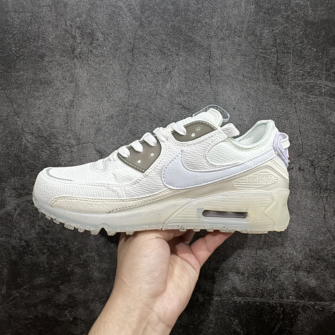 图片[2]-【福利特价】NK Air Max Terrascape 90 山川地形系列经典复古百搭休闲运动气垫慢跑鞋 DQ3987-101 原楦原纸版开发版型 正确3层组合超轻EVA泡绵中底+Air缓震气垫+耐磨橡胶外底 材质超丰富的户外为灵感设计全新包边设计处的斑点由Grind 材料制成 其原料来自鞋履生产过程中产生的边角料 舒适鞋口采用三重缝线设计 搭配坑状泡绵中底 巧妙融合都市风范与户外型格 匠心鞋款 即刻上脚 尺码：36 36.5 37.5 38 38.5 39 40 40.5 41 42 42.5 43 44 44.5 45-选品中心