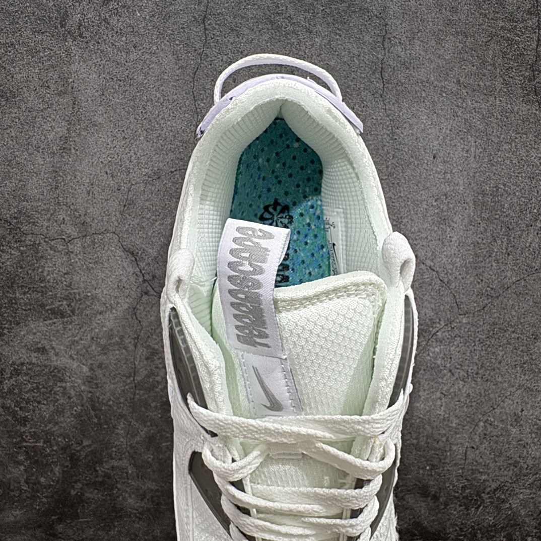 图片[8]-【福利特价】NK Air Max Terrascape 90 山川地形系列经典复古百搭休闲运动气垫慢跑鞋 DQ3987-101 原楦原纸版开发版型 正确3层组合超轻EVA泡绵中底+Air缓震气垫+耐磨橡胶外底 材质超丰富的户外为灵感设计全新包边设计处的斑点由Grind 材料制成 其原料来自鞋履生产过程中产生的边角料 舒适鞋口采用三重缝线设计 搭配坑状泡绵中底 巧妙融合都市风范与户外型格 匠心鞋款 即刻上脚 尺码：36 36.5 37.5 38 38.5 39 40 40.5 41 42 42.5 43 44 44.5 45-选品中心