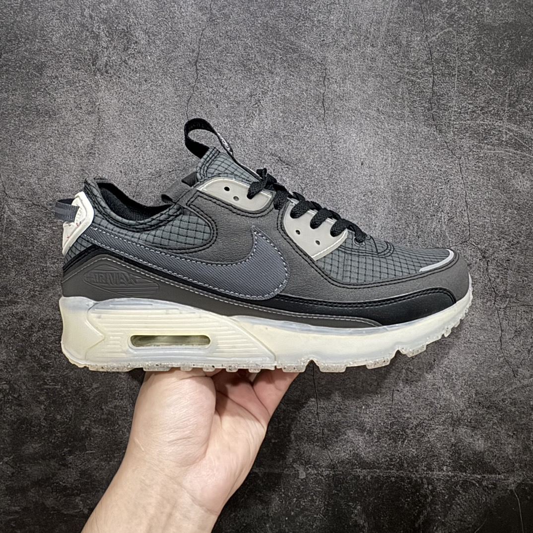 【福利特价】NK Air Max Terrascape 90 山川地形系列经典复古百搭休闲运动气垫慢跑鞋 DH2973-001 原楦原纸版开发版型 正确3层组合超轻EVA泡绵中底+Air缓震气垫+耐磨橡胶外底 材质超丰富的户外为灵感设计全新包边设计处的斑点由Grind 材料制成 其原料来自鞋履生产过程中产生的边角料 舒适鞋口采用三重缝线设计 搭配坑状泡绵中底 巧妙融合都市风范与户外型格 匠心鞋款 即刻上脚 尺码：36 36.5 37.5 38 38.5 39 40 40.5 41 42 42.5 43 44 44.5 45-选品中心