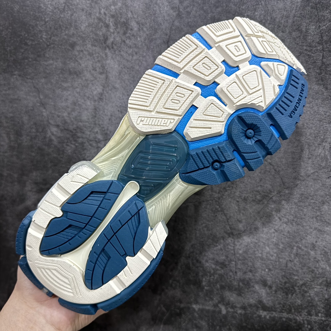 图片[9]-【纯原VG版本】Balenciaga Runner 巴黎世家7代 破坏风 手工做旧款复古老爹鞋n全新外贸版本  核心配合工厂优势供应该款是通过溢胶 做旧 缝线等细节 展示了设计师 Demna的运动鞋风格 传递复古感 后侧板 翘起的鞋头 展示了 Demna 在结构上的未来构想  尺码：35 36 37 38 39 40 41 42 43 44 45 46 编码：DF490520-鞋库