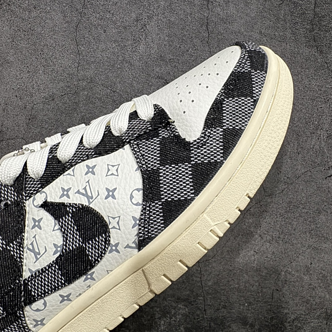 图片[6]-【定制版】Nike SB Dunk Low x Louis Vuitton 白黑牛仔布nn纯原大厂出品 极力推荐👏原装头层材料 独家版型蒸餾加工帶來的是更好的视觉和脚感体验大厂纯原品质出货 清洁度 电绣工艺 皮料切割干净无任何毛边 细节完美官方 货号：XB3802 353 尺码：36 36.5 37.5 38 38.5 39 40 40.5 41 42 42.5 43 44 44.5 45 编码：HXS260280-鞋库