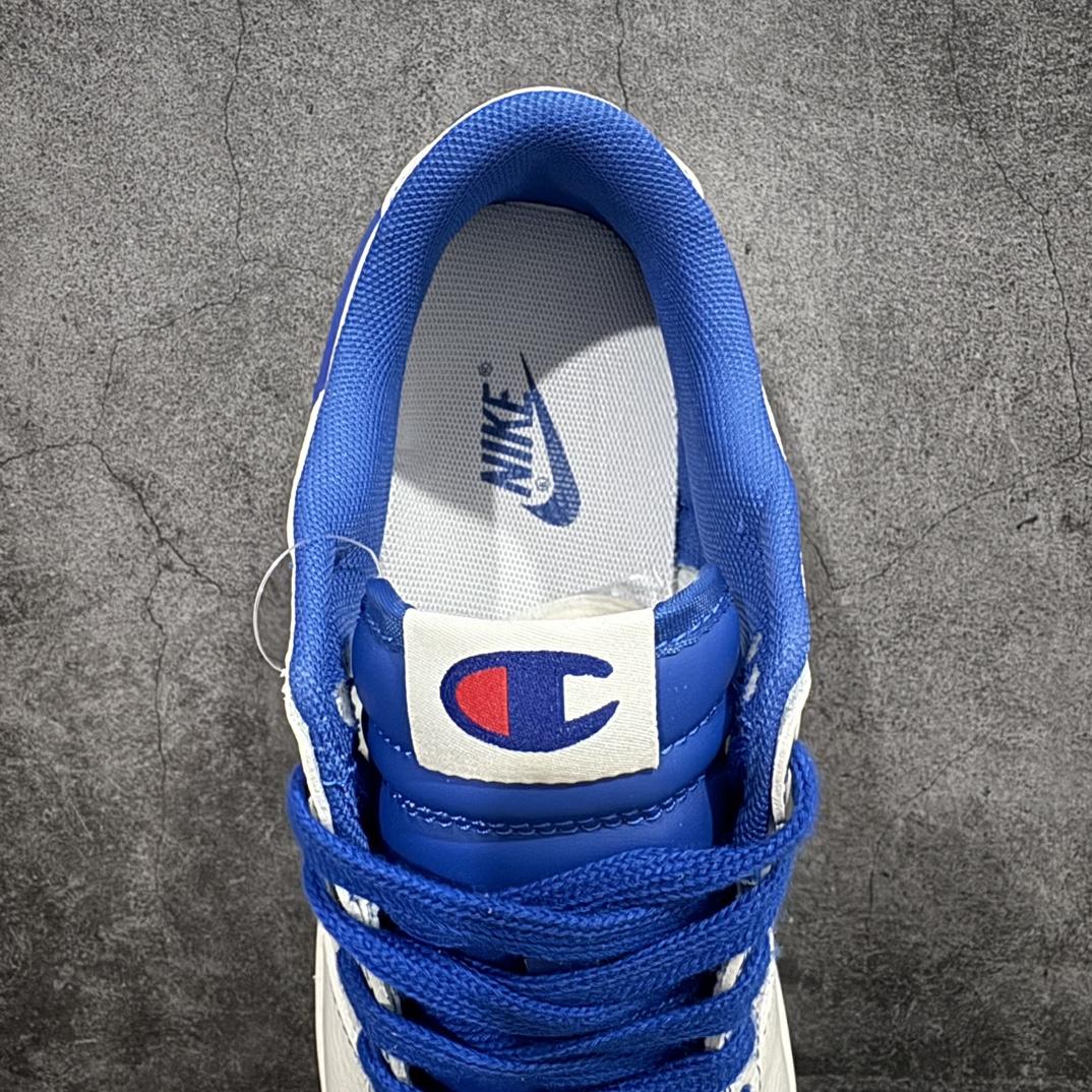 图片[8]-【定制版】NIKE SB Dunk Low x Champion 冠军白宝蓝n公司级出品 极力推荐👏n原装头层材料 独家版型蒸餾加工n帶來的是更好的视觉和脚感体验n大厂纯原品质出货 清洁度 电绣工艺皮料切割干净无任何毛边 细节完美官方货号：XX9923 023 尺码： 36 36.5 37.5 38 38.5 39 40 40.5 41 42 42.5 43 44 44.5 45 编码：CC280300-鞋库