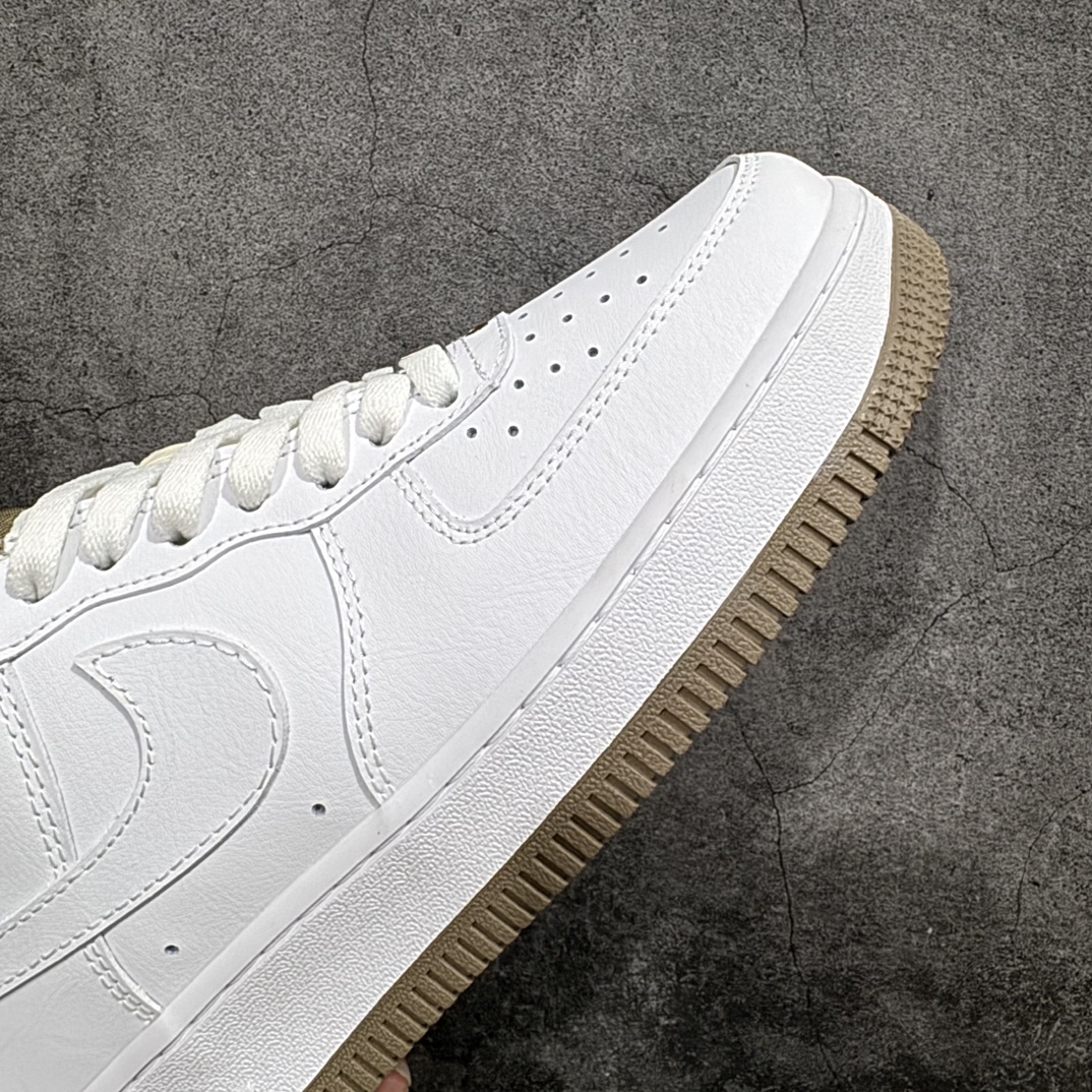 图片[6]-【公司级】Air Force 1 Low 白卡其n原楦头原纸板 打造纯正空军版型 专注外贸渠道 全掌内置蜂窝气垫原盒配件 原厂中底钢印、拉帮完美  官方货号：DR9867 100 Size：36 36.5 37.5 38 38.5 39 40 40.5 41 42 42.5 43 44 45 编码：CC230240-鞋库