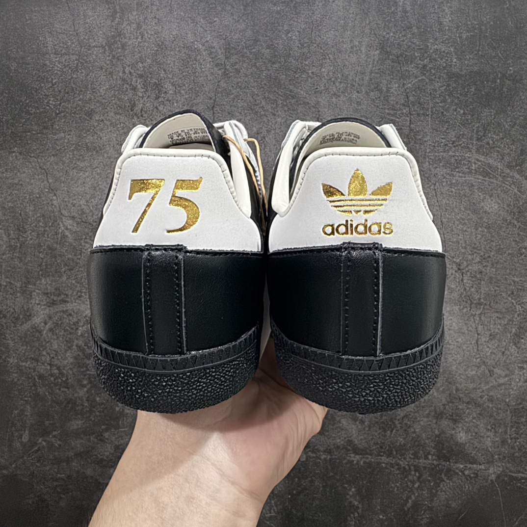 图片[9]-【纯原Top版】Adidas Samba OG 75th Anniversary 75周年纪念黑色nn市售最高品质 全新高端零售平台专供品质出货 私模大底 非市面公底，n此款以简约大方的造型设计，给人以随性休闲的时尚格调，穿着舒适轻便，运动灵活自如，满足日常个性穿搭。 货号：JP5282 Size：36 36.5 37 38 38.5 39 40 40.5 41 42 42.5 43 44 44.5 45 编码：NM260280-鞋库