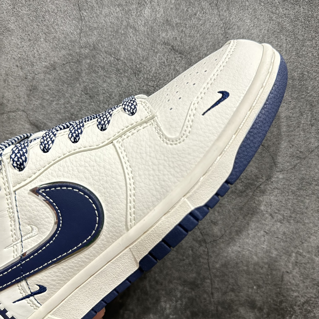 图片[6]-【定制版】Nk SB Dunk Low 米白藏蓝勾 周年高端定制 低帮休闲板鞋 SJ1089-004rn定制鞋盒 大厂纯原品质出货 超高清洁度 皮料切割干净无任何毛边 细节完美 r 尺码：36 36.5 37.5 38 38.5 39 40 40.5 41 42 42.5 43 44 44.5 45  编码：HXS320340-鞋库