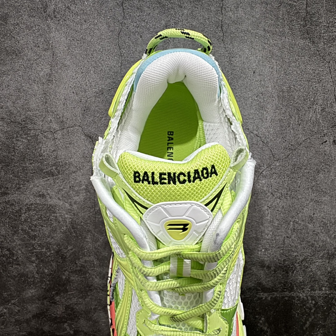 图片[8]-【纯原VG版本】Balenciaga Runner 巴黎世家7代 破坏风 手工做旧款复古老爹鞋n全新外贸版本  核心配合工厂优势供应该款是通过溢胶 做旧 缝线等细节 展示了设计师 Demna的运动鞋风格 传递复古感 后侧板 翘起的鞋头 展示了 Demna 在结构上的未来构想  尺码：35 36 37 38 39 40 41 42 43 44 45 46 编码：DF490520-鞋库