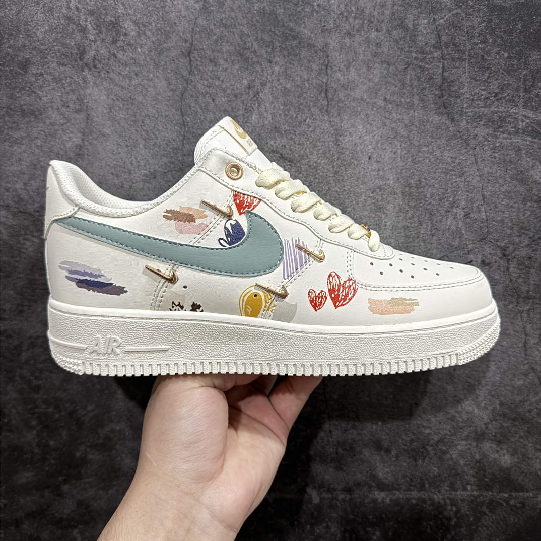 【公司级】Nk Air Force 1\’07 Low 二次元主题 薄荷曼波 米金喷绘 空军一号低帮休闲板鞋 ZH0316-040rn#定制皮料 原厂3D打印 定制鞋盒 原楦原纸板 纯正空军版型 内置全掌气垫r 尺码：36 36.5 37.5 38 38.5 39 40 40.5 41 42 42.5 43 44 44.5 45  编码：HXS310320-鞋库