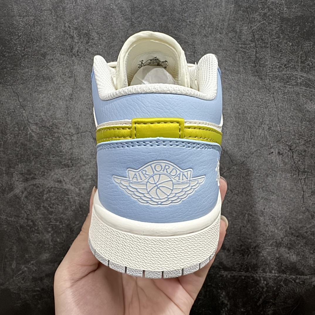 图片[4]-【定制版】Air Jordan 1 Low AJ1 乔1 斯图西联名-蓝金 高端定制 低帮篮球鞋n#定制鞋盒 大厂纯原品质出货 超高清洁度 皮料切割干净无任何毛边 细节完美货号：WG8850-007 尺码：36 36.5 37.5 38 38.5 39 40 40.5 41 42 42.5 43 44 44.5 45 编码：HXS260280-鞋库