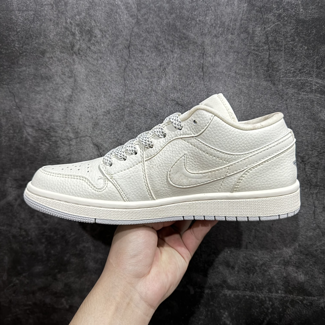 图片[2]-【定制版】Air Jordan 1 Low AJ1 乔1 BAPE联名-米白灰底 高端定制 低帮篮球鞋n#定制鞋盒 大厂纯原品质出货 超高清洁度 皮料切割干净无任何毛边 细节完美货号：WG8850-003  尺码：36 36.5 37.5 38 38.5 39 40 40.5 41 42 42.5 43 44 44.5 45 编码：HXS320340-鞋库