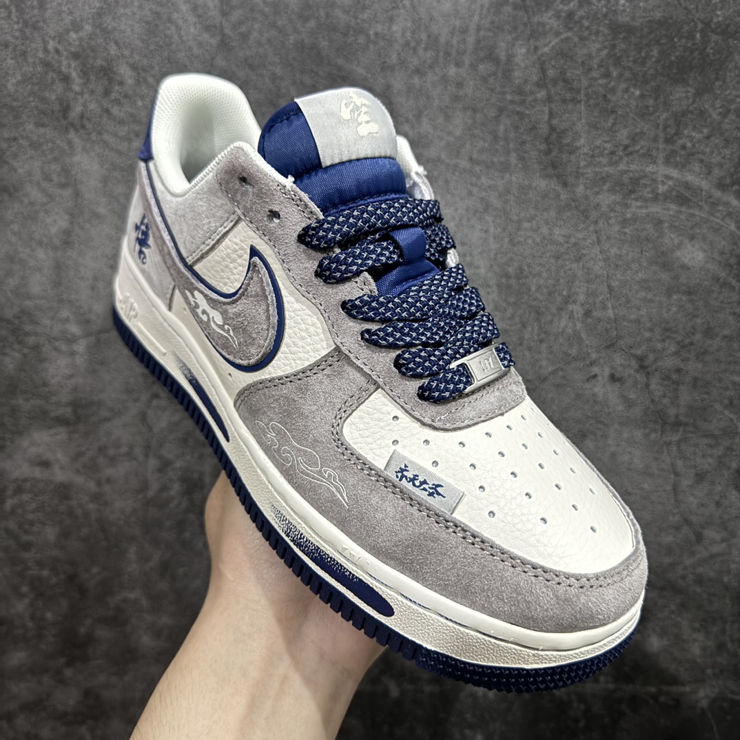 图片[3]-【定制版】Nike Air Force 1 Low 07 黑神话悟空 米棕蓝满天星n原楦头原纸板 打造纯正低帮空军版型 专注外贸渠道 全掌内置蜂窝气垫原盒配件 原厂中底钢印、拉帮完美官方货号：DM1688 805 Size：36 36.5 37.5 38 38.5 39 40 40.5 41 42 42.5 43 44 44.5 45 编码：HXS310320-鞋库