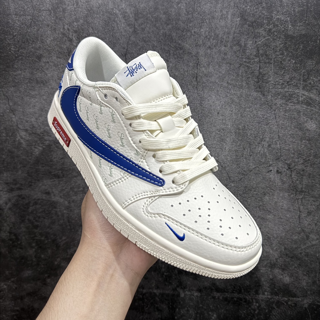 图片[3]-【定制版】Travis Scott x Fragment Design x Air Jordan 1 Low OG SP AJ1 乔1 斯图西联名-海蓝勾 低帮文化休闲板鞋 SJ2068-117n#多方联名合作融合了Travis Scott 独特的音乐风格，藤原浩个性的设计风格以及Jordan品牌的经典元素 使其成为一双具有独特身份和价值的鞋子 清新而立体的外观加上联名标识更突出了其独特身份 这种配色方案显示出活力和时尚感 在视觉上引人注目  鞋身的质感和细腻的细节处理使其显得高端而格调十足  这款“倒钩”联名是设计与创意完美结合  融合多方的个性风格是一款备受瞩目的潮流鞋款  低帮休闲板鞋 定制鞋盒 大厂纯原品质出货 超高清洁度 皮料切割干净无任何毛边 细节完美   尺码：36 36.5 37.5 38 38.5 39 40 40.5 41 42 42.5 43 44 44.5 45 编码：HXS320340-鞋库