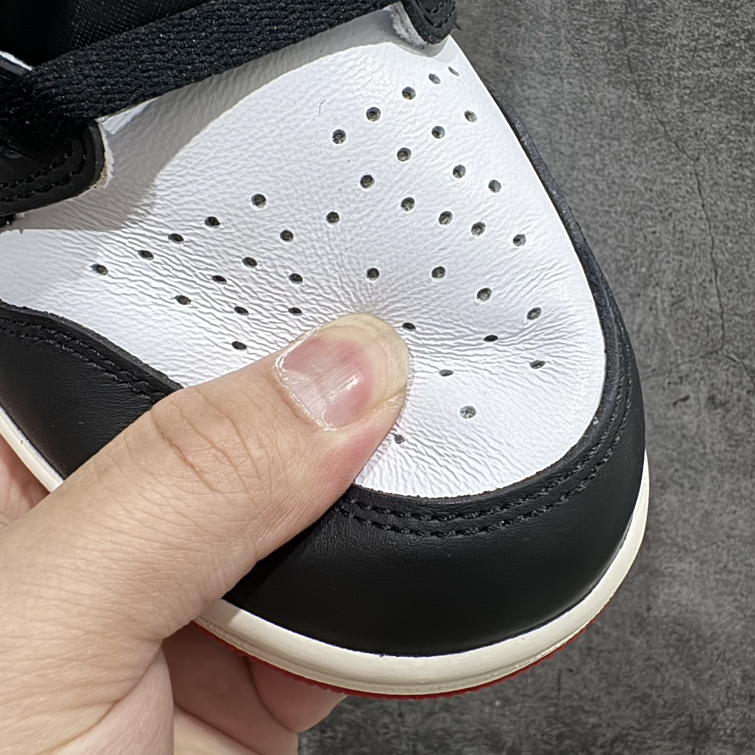 图片[5]-【JS纯原版】Air Jordan 1 High AJ1乔1高帮文化篮球鞋 DZ5485-106n莞产大厂品质 第一梯队n全鞋电脑针车 精确间距匹配国内顶级头层皮料订染 用料绝不含糊飞翼3D高频深度立体 全方位比对原鞋n皮料全程玻璃冲刀 冲裁 清洁度完美工艺方面漏斗收腰 底线拉帮 LOGO立体 小到针眼排布 载片对称 冲孔效果 鞋标规范 鞋垫背胶等等 Size：40 40.5 41.5 42 42.5 43 44 45 46 47.5 编码：X10430450-鞋库