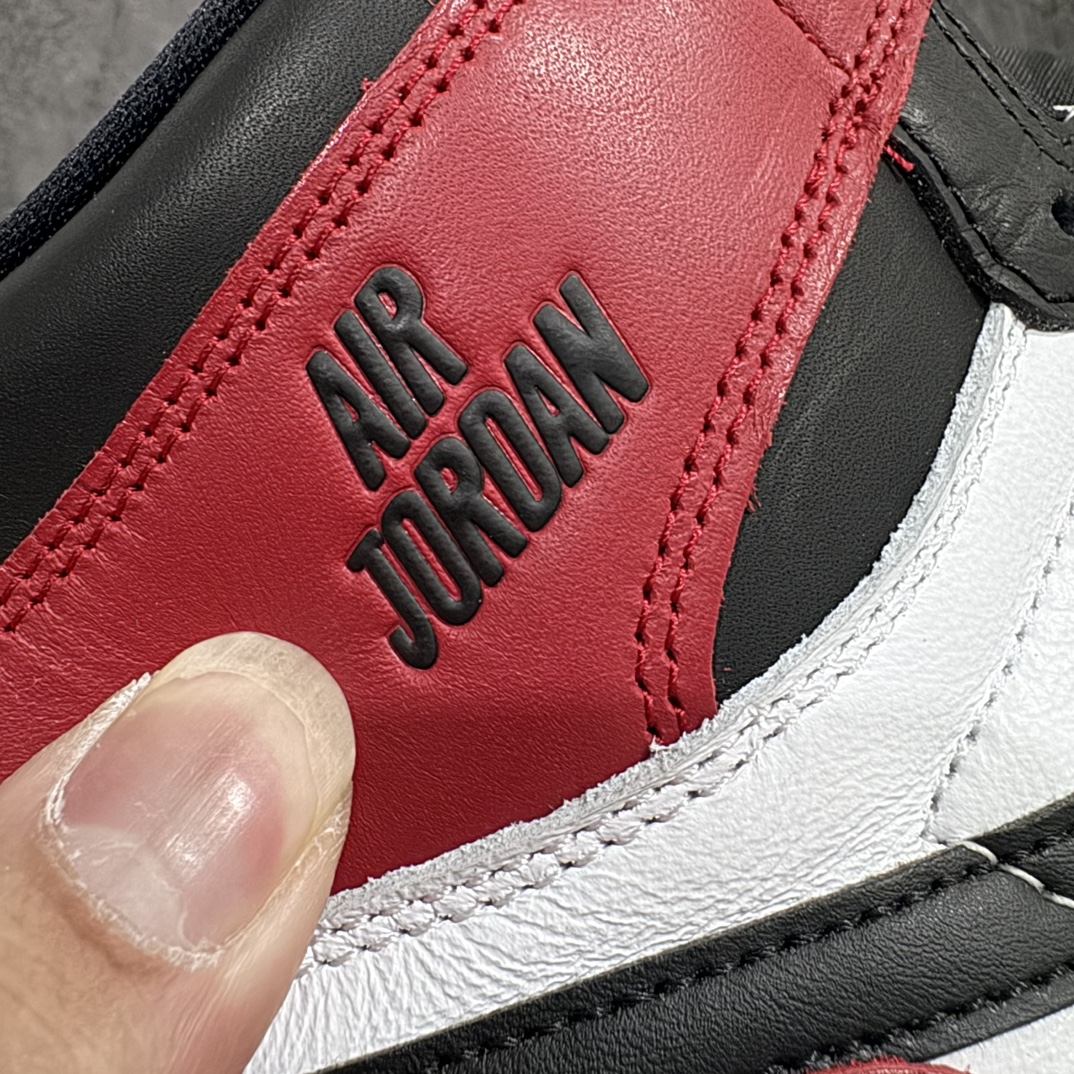 图片[2]-【JS纯原版】Air Jordan 1 High AJ1乔1高帮文化篮球鞋 DZ5485-106n莞产大厂品质 第一梯队n全鞋电脑针车 精确间距匹配国内顶级头层皮料订染 用料绝不含糊飞翼3D高频深度立体 全方位比对原鞋n皮料全程玻璃冲刀 冲裁 清洁度完美工艺方面漏斗收腰 底线拉帮 LOGO立体 小到针眼排布 载片对称 冲孔效果 鞋标规范 鞋垫背胶等等 Size：40 40.5 41.5 42 42.5 43 44 45 46 47.5 编码：X10430450-鞋库