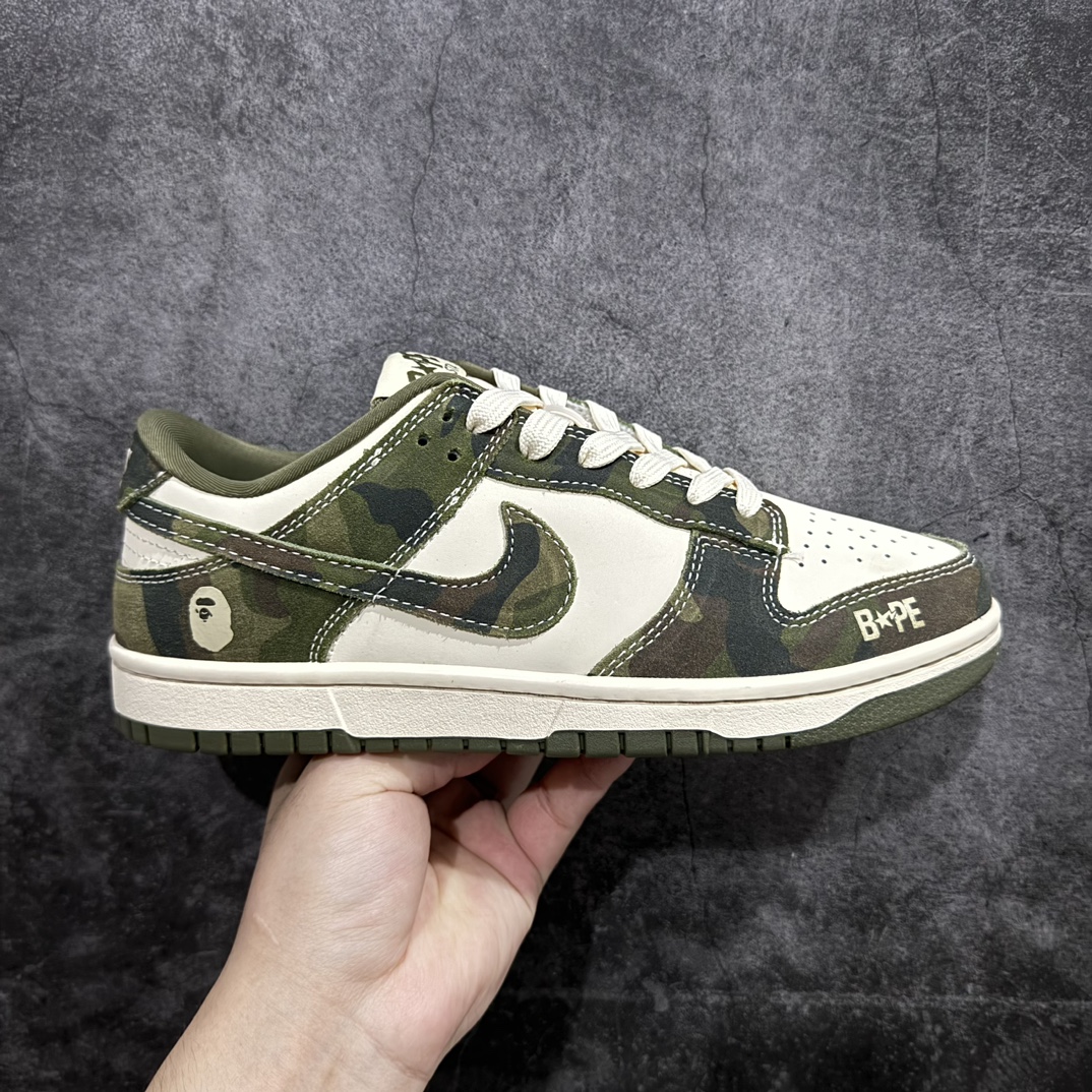 【定制版】Nk SB Dunk Low Bape联名-丛林迷彩 周年高端定制 低帮休闲板鞋 CH6336-230rn#定制鞋盒 大厂纯原品质出货 超高清洁度 皮料切割干净无任何毛边 细节完美 r 尺码：36 36.5 37.5 38 38.5 39 40 40.5 41 42 42.5 43 44 44.5 45 编码：HXS320340-鞋库