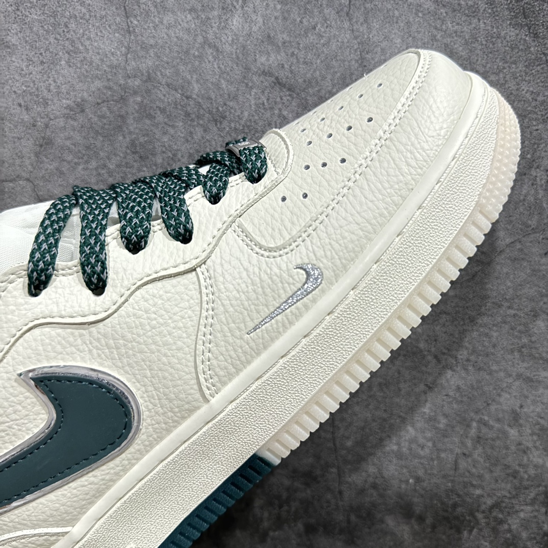 图片[6]-【公司级】Nike Air Force 1 Mid 07 白绿满天星n原楦头原纸板 打造纯正中帮空军版型 专注外贸渠道 全掌内置蜂窝气垫原盒配件 原厂中底钢印、拉帮完美官方货号：XL0236 235 Size：36 36.5 37.5 38 38.5 39 40 40.5 41 42 42.5 43 44 44.5 45 编码：LF310320-鞋库