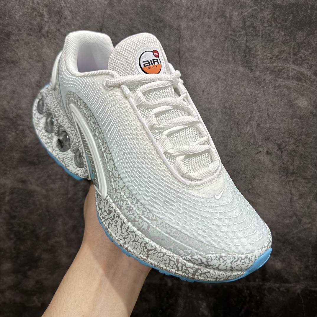 图片[3]-【纯原YH版】Nike Air Max Dn联名白绿n耐克2024全新气垫跑鞋n#全新鞋款在同侧采用了四个圆柱仓式的设计n不仅有防滑耐磨性功能n还搭配了周围一圈柔软的泡棉材质n提供全新的复合脚感八成还是泡棉脚感 官方货号: HM5653 440 尺码：36 36.5 37.5 38 38.5 39 40 40.5 41.5 42 42.5 43 44 45 编码：DF260280-鞋库