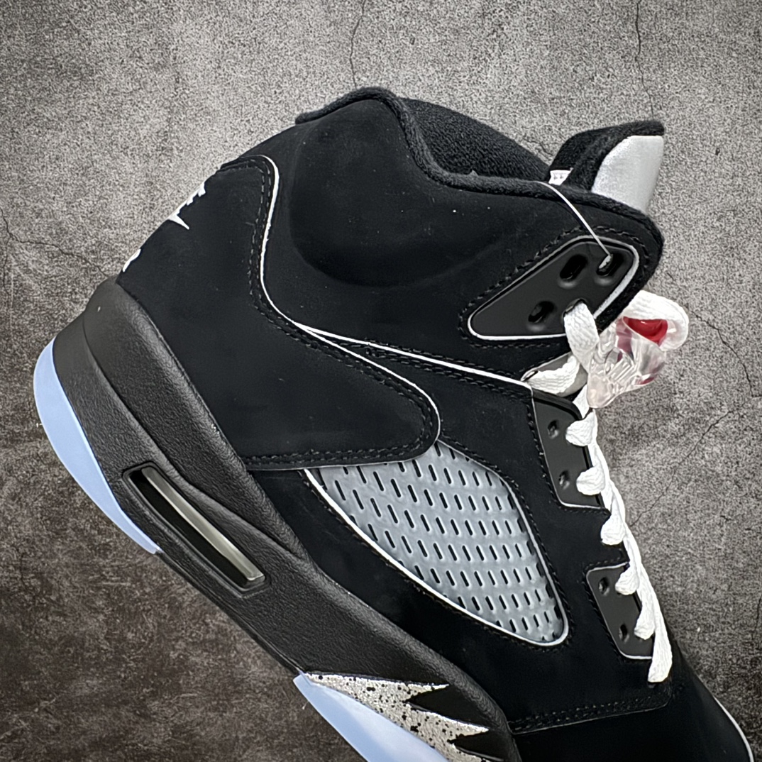 莞产裁片 Air Jordan AJ5 “Black Metallic Reimagined” 黑银 HF3975-001