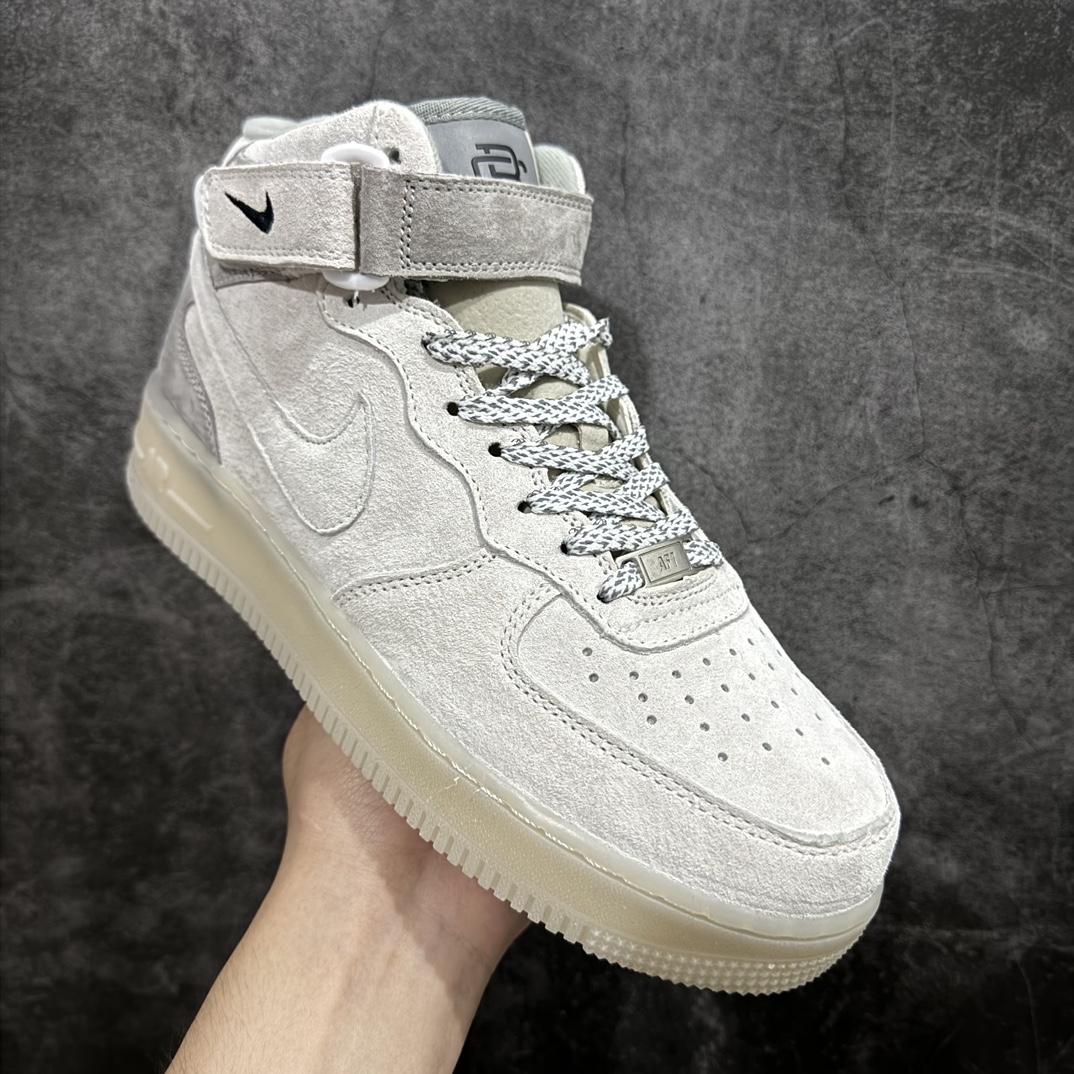 图片[3]-【公司级】Nike Air Force 1 Mid 07 x Reigning Champ 卫冕冠军n原楦头原纸板 打造纯正中帮空军版型 专注外贸渠道 全掌内置蜂窝气垫原盒配件 原厂中底钢印、拉帮完美官方货号：807618 300 Size：36 36.5 37.5 38 38.5 39 40 40.5 41 42 42.5 43 44 44.5 45 编码：LF310320-鞋库