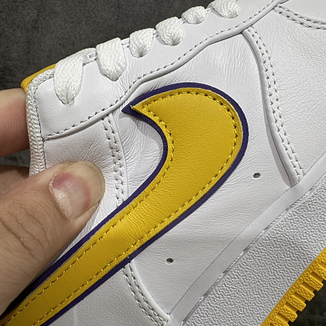 图片[3]-【Top纯原】Kobe x Air Force 1 Low 白黄紫n原楦头原纸板 打造纯正空军版型n#专注外贸渠道 全掌内置蜂窝气垫 #原盒配件 原厂中底钢印、拉帮完美 官方同步上架n 货号：FZ1151-100 尺码：40-48 编码：TO370390-鞋库