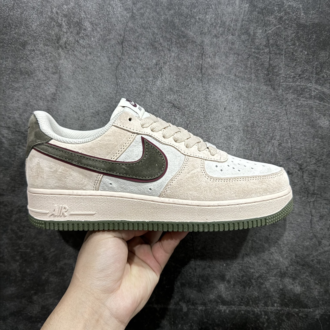 【公司级】Nike Air Force 1 Low ’07  米绿红 麂皮空军一号低帮休闲板鞋 原厂麂皮 原楦原纸板 纯正版型 正品NFC感应芯片 高清洁度 内置全掌气垫 货号：LF8989-111 Size：36 36.5 37.5 38 38.5 39 40 40.5 41 42 42.5 43 44 44.5 45 编码：LF290300-鞋库