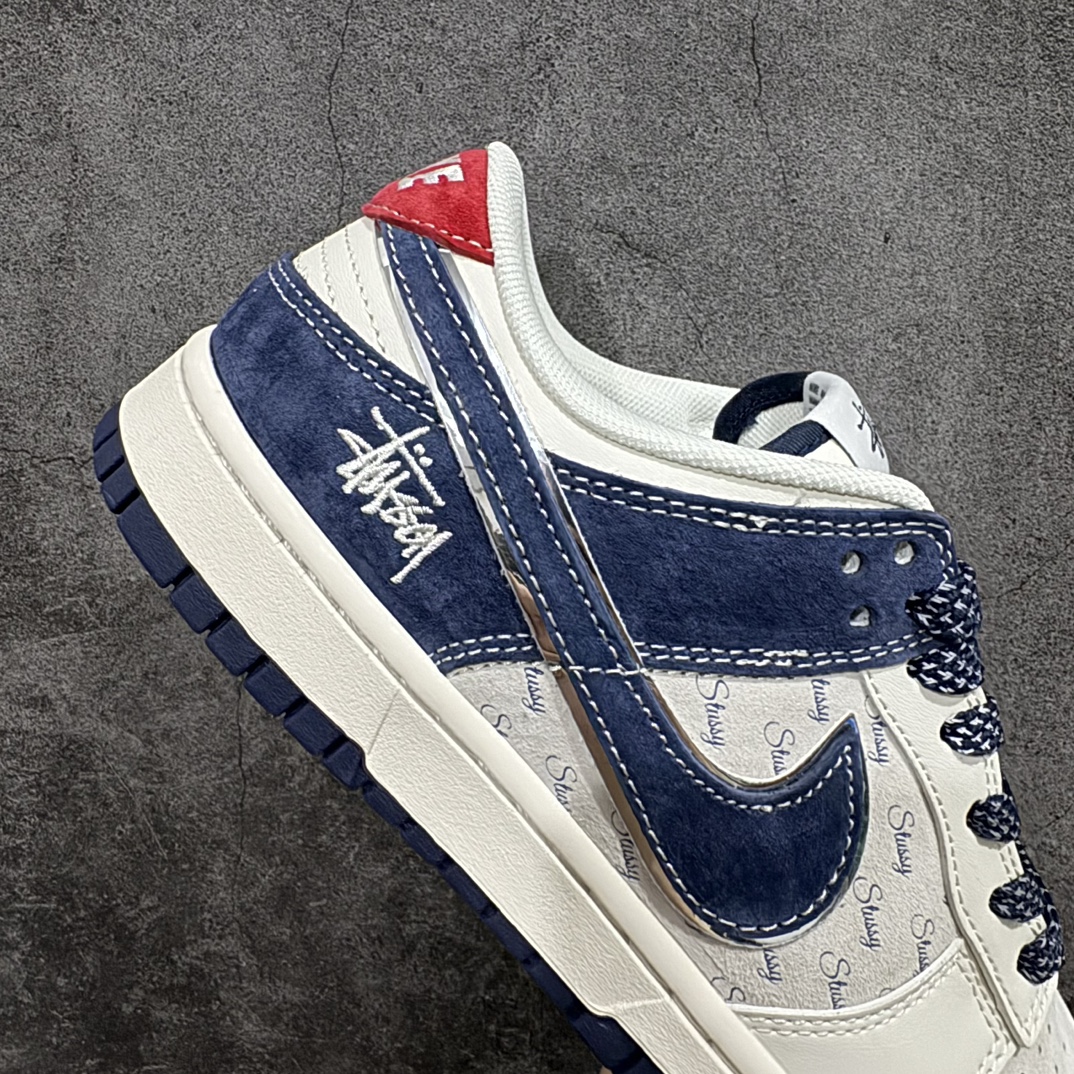 图片[7]-【定制版】Nk SB Dunk Low 斯图西联名-猪八米灰蓝 周年高端定制 低帮休闲板鞋 XX2025-609n#定制鞋盒 大厂纯原品质出货 超高清洁度 皮料切割干净无任何毛边 细节完美  尺码：36 36.5 37.5 38 38.5 39 40 40.5 41 42 42.5 43 44 44.5 45 编码：HXS320340-鞋库