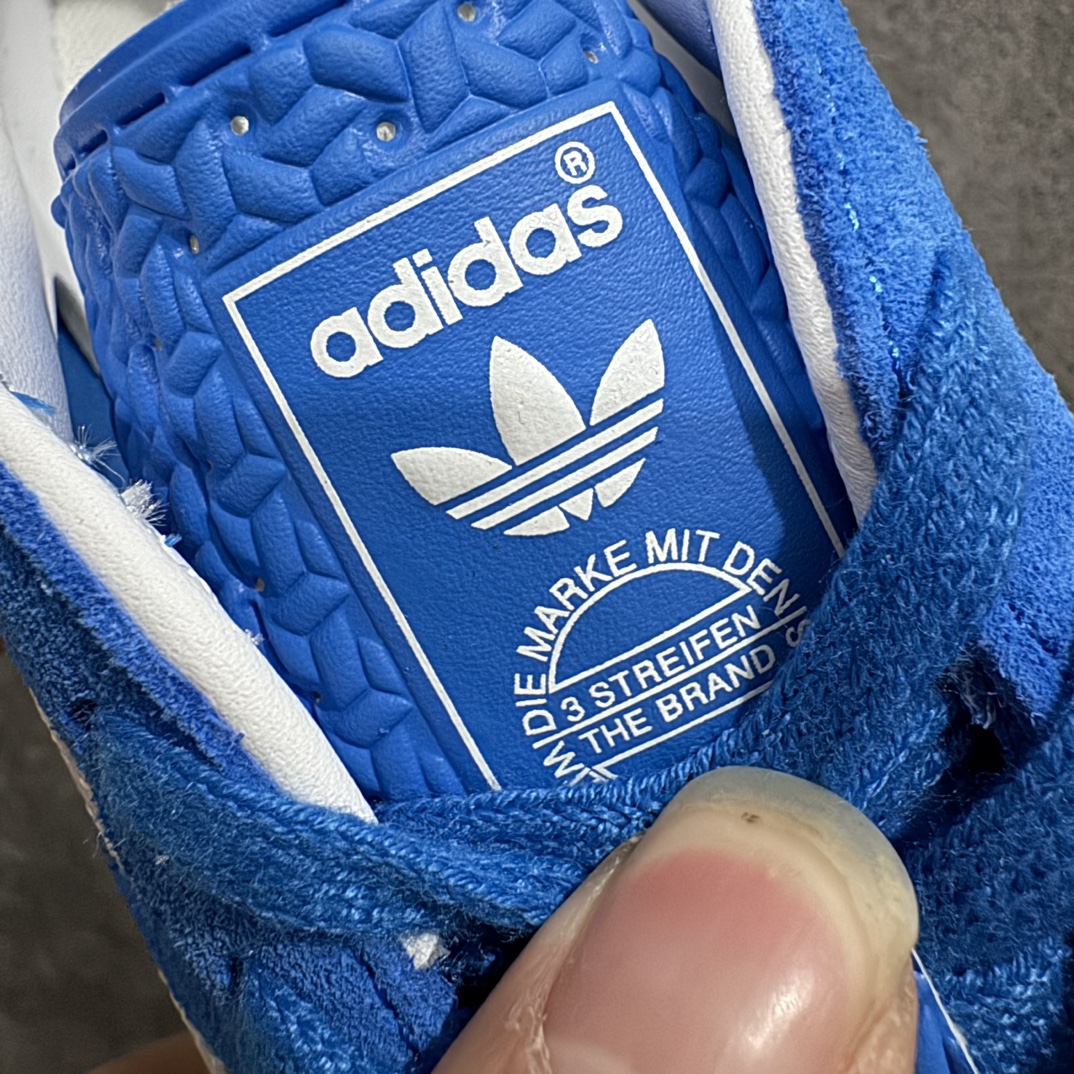 图片[7]-【Top纯原】AD Original Gazelle Indoor Trainers 瞪羚室内鞋系列低帮复古百搭休闲运动德训风板鞋 JI2061n高端零售特供批次 原厂定制长毛翻毛皮组合环保纤维革鞋面材质 内置环保海玻璃鞋垫 外置RB橡胶大底 产品品控稳定性领先行业 原厂全套原楦原纸板冲刀磨具开发 原厂皮料加持 原厂港宝加持定型后跟R度完美 将复古进行到底 简约流畅 三十年不变经典 这款Gazelle运动鞋 无论面料、配色、质感或设计 都只在重现其1991年原款的经典 皮革鞋面 撞色三条纹和鞋跟标的设计 力求呈现90年代的经典复古风潮 Samba火热的同时 也带动了其它的复古鞋型 Gazelle便是其中一只 Gazelle Indoor拥有包边更宽的T字型鞋头 更好的保护运动员的前掌 浓浓的复古氛围感 非常适合现在流行的Cleanfit风格SIZE：36 36.5 37.5 38 38.5 39 40 40.5 41 42 42.5 43 44 44.5 45 46 编码：TO240260-鞋库