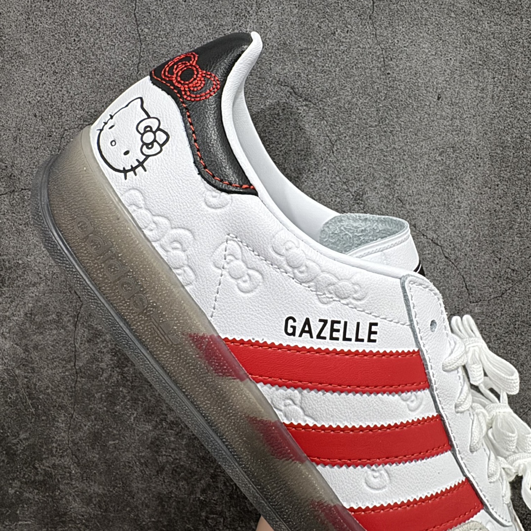 图片[7]-【韩国订单】凯蒂猫Hello Kitty x Adidas Gazelle Indoor Trainers\”Hello Kitty And Friends\”羚羊内训系列低帮复古百搭休闲运动德训风板鞋“联名白红黑凯蒂猫蝴蝶结印面”II0013nnn市场最高版本完美还原zp细节，注意区别市场任何版本，完全不是一路货色‼️n全鞋原材料打造，无任何色差，正确鞋型，后跟港宝材料定型，正确微透生胶大底，反口内里头层细腻小牛皮，纸板中底 鞋垫背胶，侧面正确压印字母，所有细节完美还原‼️ 尺码：35 36 36.5 37 38 38.5 39 40 40.5 41 42 42.5 43 44 44.5 45 编码：NMGK250270-鞋库