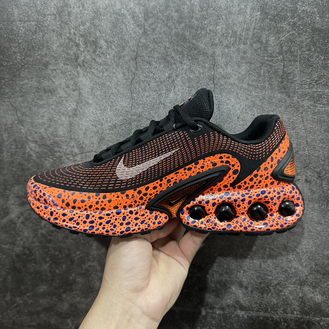 图片[2]-【纯原YH版】Nike Air Max Dn “Canyon Rust”舒适耐用 防滑耐磨 低帮 生活休闲鞋 红色n今年 Air Max Day，搭载 “Dynamic Air”技术的 Nike Air Max Dn 首次亮相，四个分区圆形开窗气垫带来极高的辨识度。采用“Dynamic Air”技术加持，不仅具备着充满科技感的外观，更具备着优越的穿着质感。TPU 拱形稳定片为中足提供结构支撑，搭配后跟 TPU 贴片起到支撑跟腱的作用。注入式 Phylon 泡绵包裹 Air 气垫单元，适合街头行走的橡胶大底则包裹足跟部位，提供抓地力和耐穿性。 货号：HQ0912-600 尺码：36 37.5 38 39 40 41 42 43 44  45 编码：DF260280-鞋库