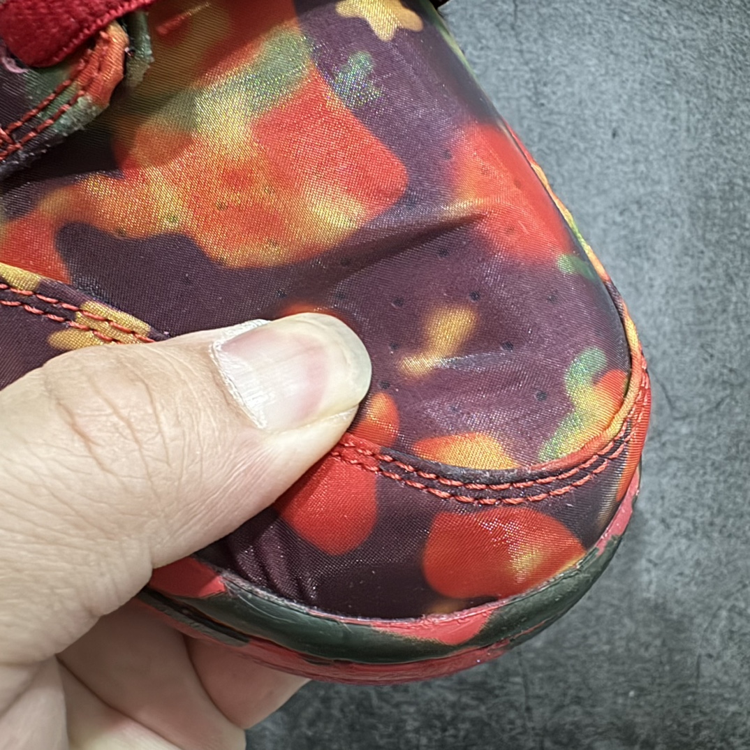 图片[4]-【Top纯原】The Wizard of Oz x NK SB Dunk Low 联名绿野仙踪红色花卉撕撕乐 FZ1291-600n独家原厂航空铝磨具打磨大底 鞋头坡度极致还原 原盒原配 圈内天花板工艺 原厂冲刀 超高清洁度 全鞋零毛边皮料切割 全套原楦原模倾力打造完美版型 采用原厂百宏鞋带以及原厂百宏织唛舌标 内标可供原厂几率过验 原厂中底布黄色点胶 原厂中底布拉帮走线遵循公司‼️nSIZE：36 36.5 37.5 38 38.5 39 40 40.5 41 42 42.5 43 44 44.5 45 46 47.5 编码：TO410430-鞋库