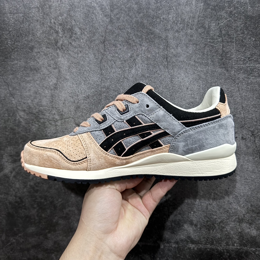 图片[2]-【公司级】Asics Gel-Lyte 3  反毛皮织物休闲跑步鞋GEL-LYTET™III OG运动鞋再次以其90年代初期的原始形状和结构出现n轮廓由三井茂之(Shigeyuki Mitsui)于1990年设计 结合了裂舌应用其最初灵感来自GEL-LD RACER™鞋n鞋在脚跟处采用其标志性的GEL™技术缓冲装置n可提高减震效果并提供持久的舒适感n 尺码: 36 36.5 37.5 38 38.5 39 40 40.5 41 42 42.5 43 44 44.5 45  编码：HCAM270280-鞋库