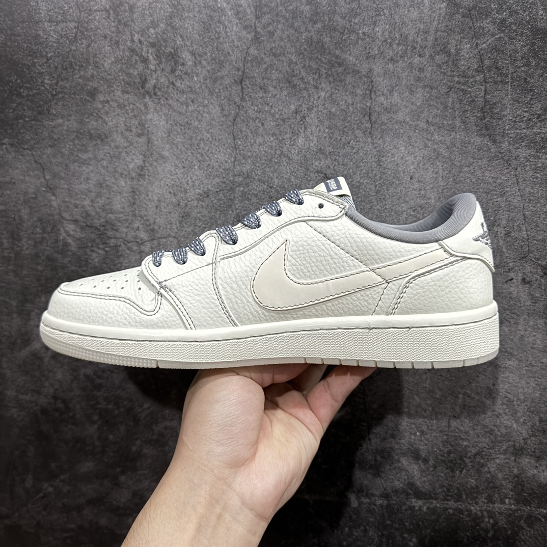 图片[2]-【定制版】Travis Scott x Nike Air Jordan 1 Low x SupremeAir Jordan 1 Low 反转白银小钩满天星倒钩 纯原版本n全鞋采用原装头层皮，用料扎实 精雕细琢n鞋型极致还原 飞翼3D打印改良 深度立体四线中底拉帮皮料选材 钢印 背胶一应俱全 全新批次 原装原模大底全鞋原厂定制皮料，手感细腻正确折边工艺 完美细节诠释 官方货号：CH6336 011 Size：36 36.5 37.5 38 38.5 39 40 40.5 41 42 42.5 43 44 44.5 45 编码：HXS320340-鞋库