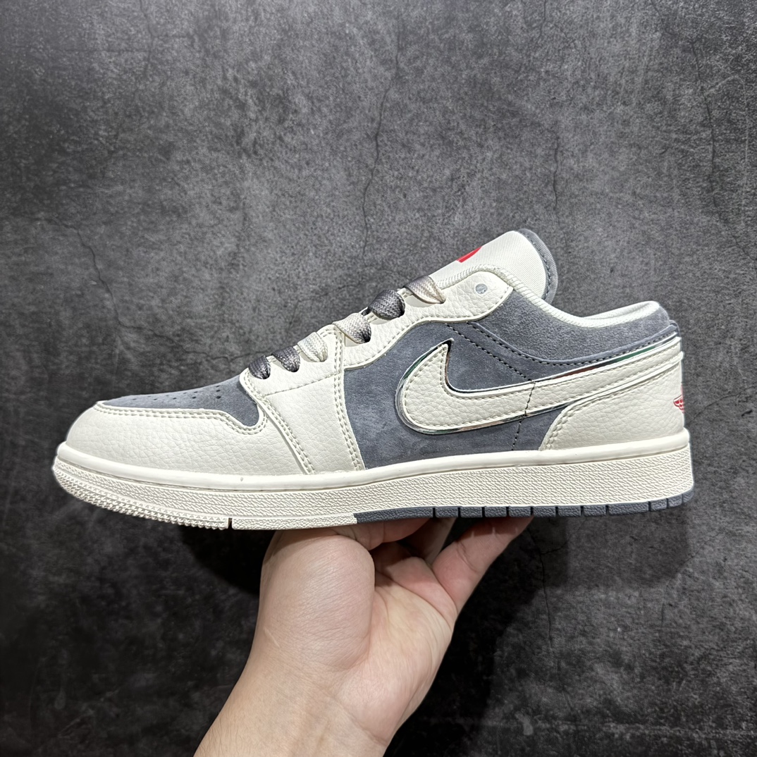 图片[2]-【定制版】Air Jordan 1 Low AJ1 乔1 北面联名-米白灰银边 高端定制 低帮复古篮球鞋 SJ9950-039n定制鞋盒 大厂纯原品质出货 超高清洁度 皮料切割干净无任何毛边 细节完美  尺码：36 36.5 37.5 38 38.5 39 40 40.5 41 42 42.5 43 44 44.5 45 编码：HXS320340-鞋库