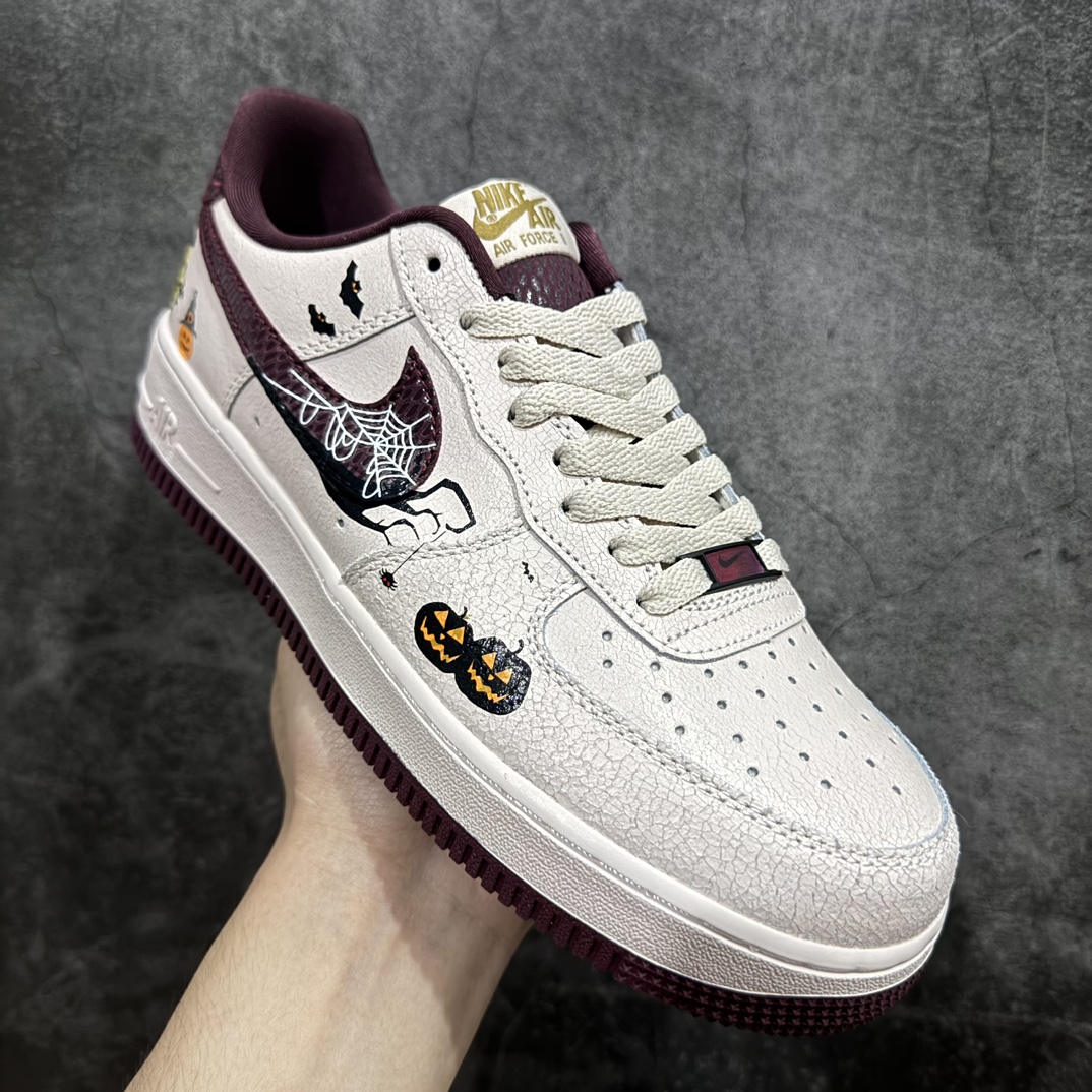 图片[3]-【公司级】Nk Air Force 1\’07 Low \”Pumpkin Head\” 万圣节主题系列 南瓜头 空军一号低帮休闲板鞋 XL2321-888rn#在万圣节的神秘夜色中，南瓜头散发着诡异的光芒。它是恐怖与欢乐的交织，是神秘与童真的融合。在南瓜头的世界里，人们可以尽情释放自己的想象力，沉浸在这个充满奇幻的万圣节氛围中。r 尺码：36 36.5 37.5 38 38.5 39 40 40.5 41 42 42.5 43 44 44.5 45  编码：HXS310320-鞋库