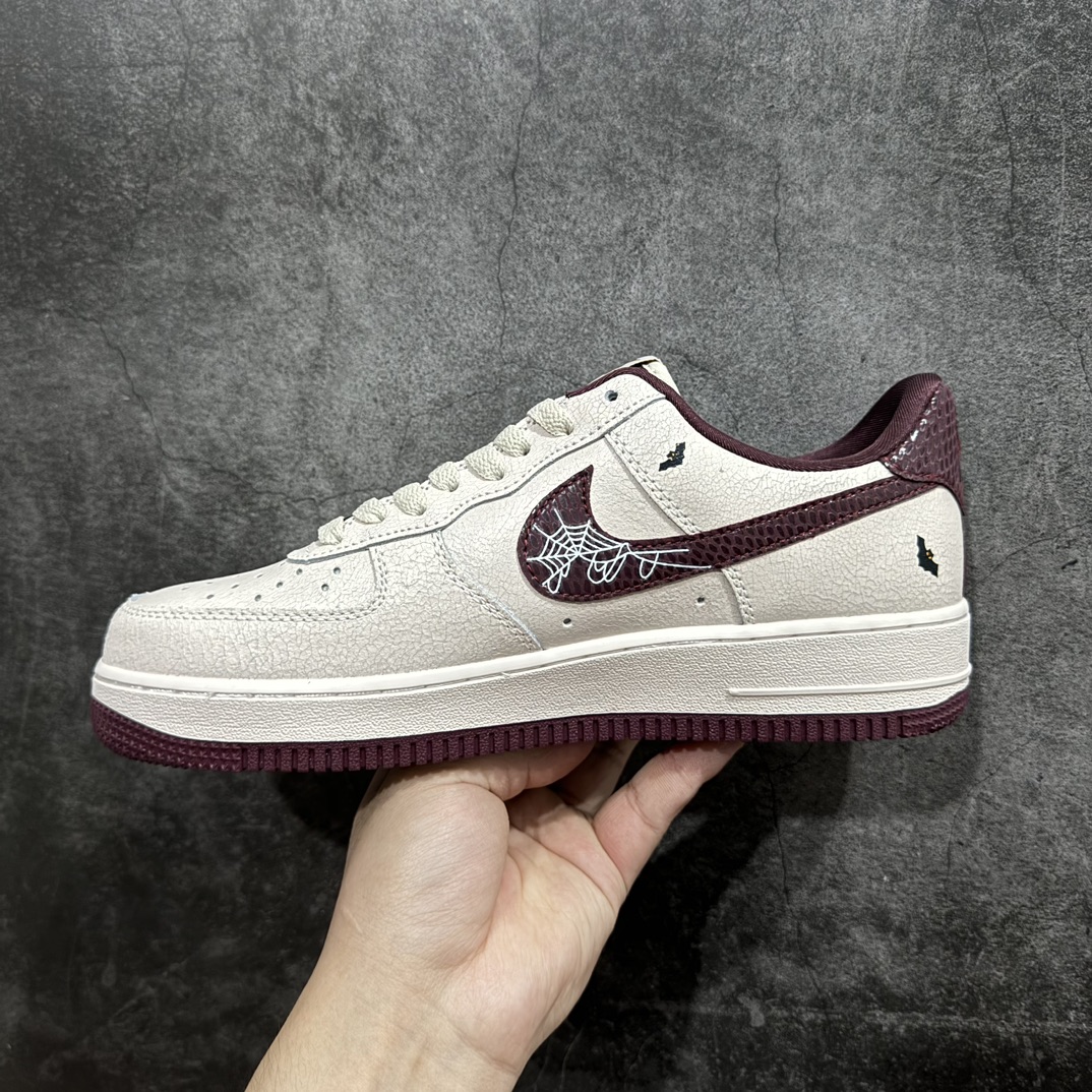 图片[2]-【公司级】Nk Air Force 1\’07 Low \”Pumpkin Head\” 万圣节主题系列 南瓜头 空军一号低帮休闲板鞋 XL2321-888rn#在万圣节的神秘夜色中，南瓜头散发着诡异的光芒。它是恐怖与欢乐的交织，是神秘与童真的融合。在南瓜头的世界里，人们可以尽情释放自己的想象力，沉浸在这个充满奇幻的万圣节氛围中。r 尺码：36 36.5 37.5 38 38.5 39 40 40.5 41 42 42.5 43 44 44.5 45  编码：HXS310320-鞋库