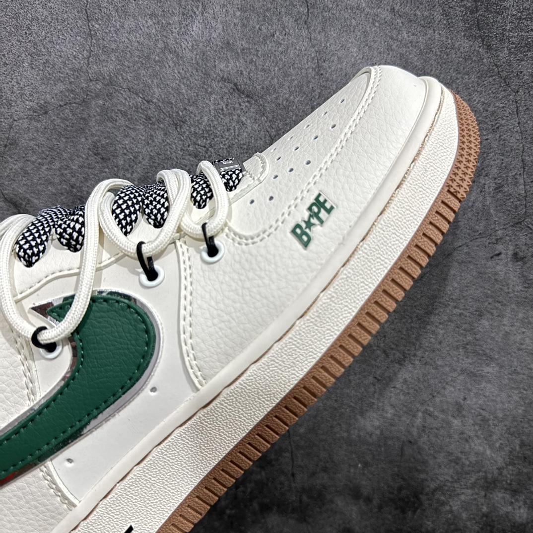 海外限量发售Nike Air Force 1 '07 Low “Bape联名——米绿生胶抽绳”空军一号低帮运动鞋 SJ1198-100