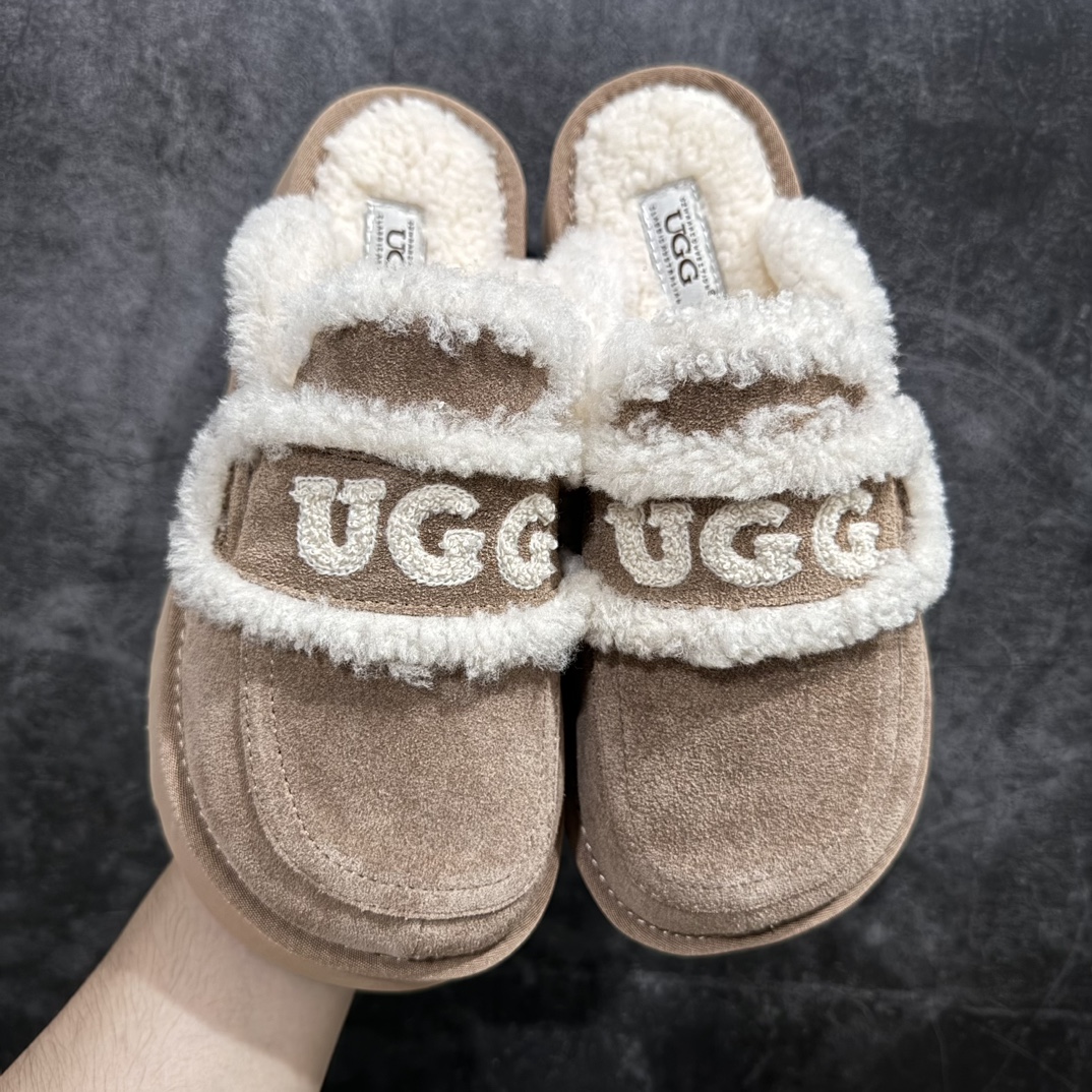 图片[8]-【广东纯原版】秋冬新款,美国轻奢品牌🐑UGG W Classic Coquette Clog Slipper II 科凯特2.0系列时尚居家穆勒风包头舒适保暖露跟厚底半拖鞋 货号：OB938厚底 升级原楦原纸版开发版型 采用TPU模压定型翻毛皮鞋面材质 内嵌人造卷曲羊毛毛绒里衬和鞋垫,保暖锁热#选用17毫米UGGPURE™ 植入式羊毛里衬与可拆卸的UGGPURE™ 植入式羊毛鞋垫#Treadlite轻翼科技外底-优质的防滑,耐磨性,和良好的弹性❗ 尺码：35-40 产品描述：休闲系列作为本季主力系列，轻盈耐磨的橡胶大底，让穿着的舒适性提升 品名：Classic Coquette Clog Slipper II 科凯特2.0系列鞋面：翻毛皮革/织物-选品中心