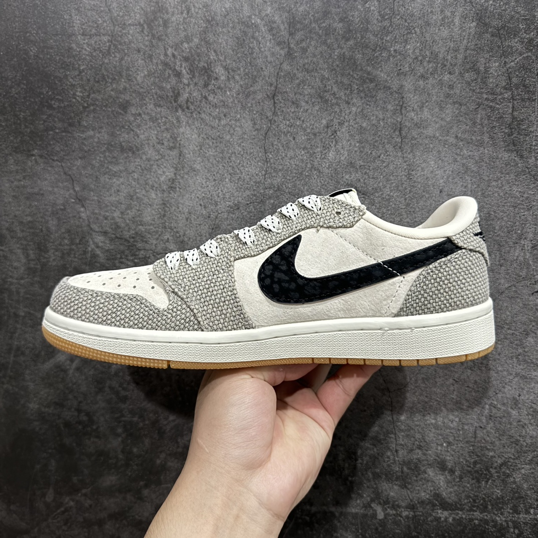 图片[2]-【定制版】Travis Scott x Nike Air Jordan 1 Low x StussynAir Jordan 1 Low 反转米黑拼接帆布满天星倒钩 纯原版本n全鞋采用原装头层皮，用料扎实 精雕细琢n鞋型极致还原 飞翼3D打印改良 深度立体四线中底拉帮皮料选材 钢印 背胶一应俱全 全新批次 原装原模大底全鞋原厂定制皮料，手感细腻正确折边工艺 完美细节诠释 官方货号：JH6089 006 Size：36 36.5 37.5 38 38.5 39 40 40.5 41 42 42.5 43 44 44.5 45 编码：HXS320340-鞋库