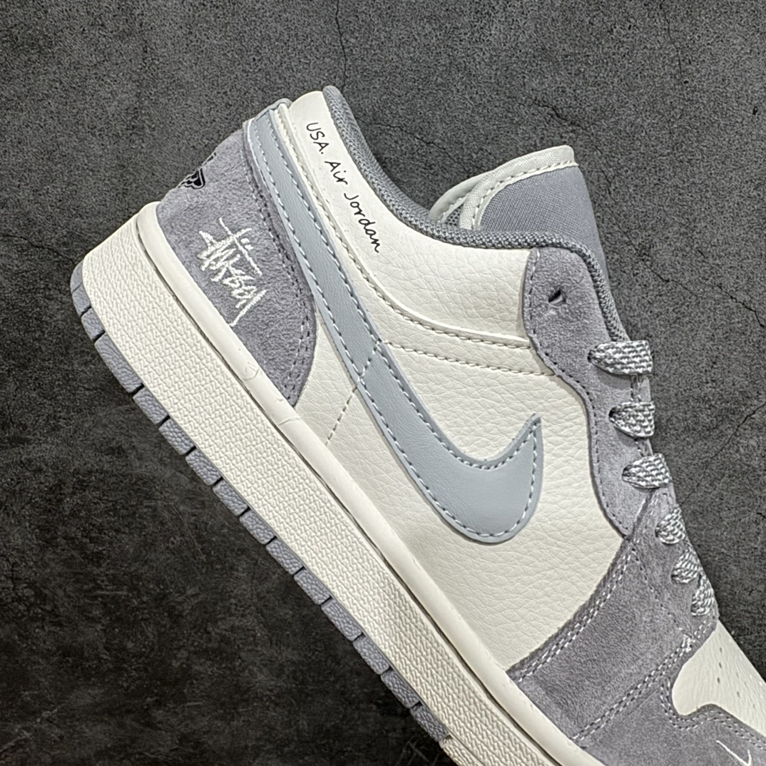 图片[7]-【定制版】Air Jordan 1 Retro Low x Stussy 米灰翻毛白小钩满天星n官方同步新色 原装级产物n拒绝公底 立体鞋型 细节完美 高清洁度购置公司同步原材料 原汁原味 忠于原版 货号：SJ9950 045n码数：36 36.5 37.5 38 38.5 39 40 40.5 41 42 42.5 43 44 44.5 45 编码：HXS320340-鞋库