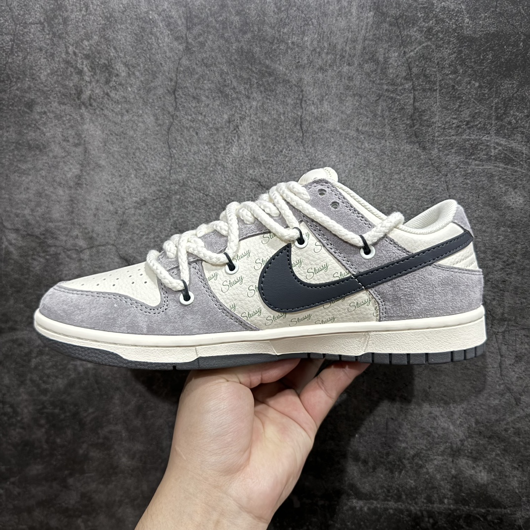 定制版 Nk SB Dunk Low 斯图西联名-绑带米灰深灰勾 周年高端定制 低帮休闲板鞋  SJ2068-295