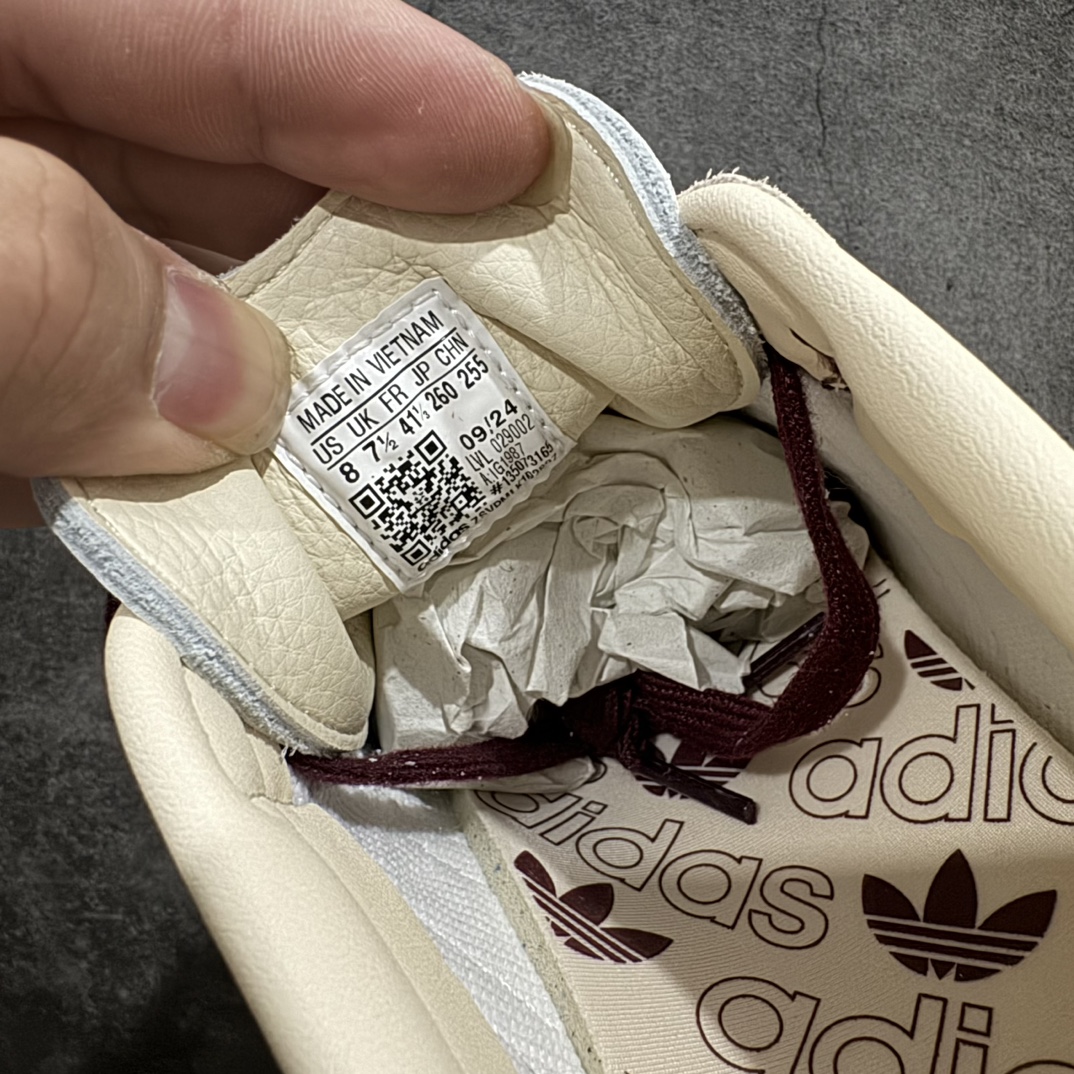 图片[7]-【RS纯原】阿迪达斯/三叶草Adidas Originals Samba OG\”Wonder White Maroon\”桑巴舞系列绅士德训足球风百搭低帮休闲运动板鞋“奶黄浅灰酒红生胶底” 货号:IG1987nn正确版型 原材皮料 细节完美n裁片清洁度超高 无色差 区别市场通货 尺码： 36 36⅔ 37⅓ 38 38⅔ 39⅓ 40 40⅔ 41⅓ 42 42⅔ 43⅓ 44 45 编码：XN230250-鞋库