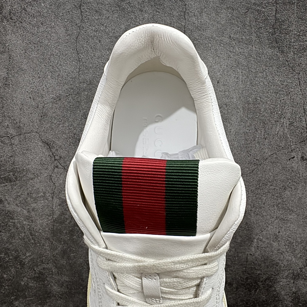 图片[8]-【广东纯原版本】意大利奢侈品牌-古驰Gucci Re-Web Leather Sneakers 系列低帮复古百搭训练休闲运动小白板鞋“皮革米白乌木色GG红绿标牌n升级官方最新2024全套专柜星座配件及包装物(附送官方快递加固包装盒!!) 采用软质粒面头层皮革组合纯棉提花布鞋面材质#搭载灌注PU式缓震乳胶脚垫 全新开发复合TPR防变形色块耐磨橡胶外底n码数：39-45 编码：TL450470-鞋库