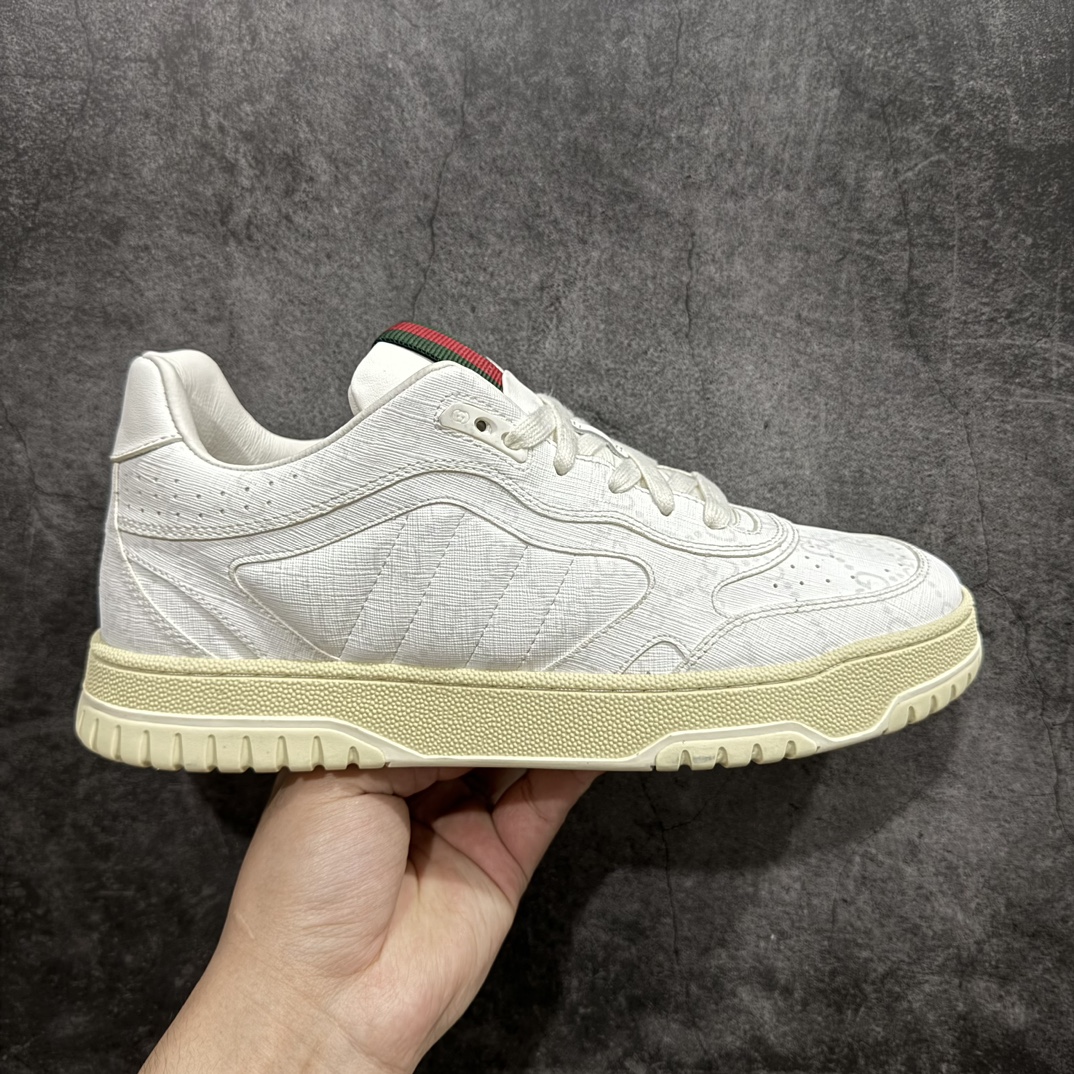 【广东纯原版本】意大利奢侈品牌-古驰Gucci Re-Web Leather Sneakers 系列低帮复古百搭训练休闲运动小白板鞋“皮革米白乌木色GG红绿标牌n升级官方最新2024全套专柜星座配件及包装物(附送官方快递加固包装盒!!) 采用软质粒面头层皮革组合纯棉提花布鞋面材质#搭载灌注PU式缓震乳胶脚垫 全新开发复合TPR防变形色块耐磨橡胶外底n码数：39-45 编码：TL450470-鞋库