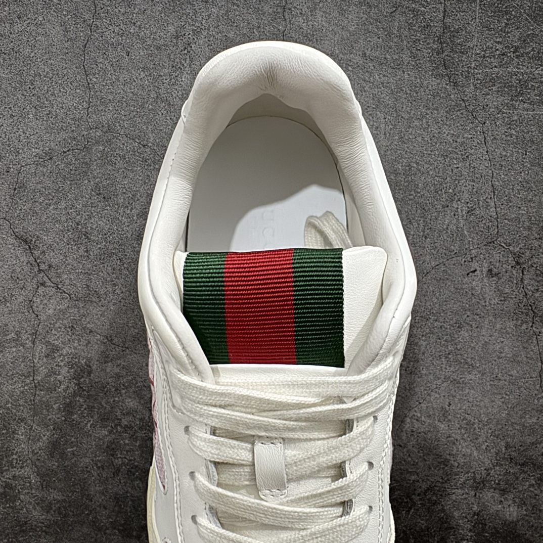 图片[8]-【广东纯原版本】意大利奢侈品牌-古驰Gucci Re-Web Leather Sneakers 系列低帮复古百搭训练休闲运动小白板鞋“皮革米白乌木色GG红绿标牌n升级官方最新2024全套专柜星座配件及包装物(附送官方快递加固包装盒!!) 采用软质粒面头层皮革组合纯棉提花布鞋面材质#搭载灌注PU式缓震乳胶脚垫 全新开发复合TPR防变形色块耐磨橡胶外底n码数：39-45 编码：TL450470-鞋库