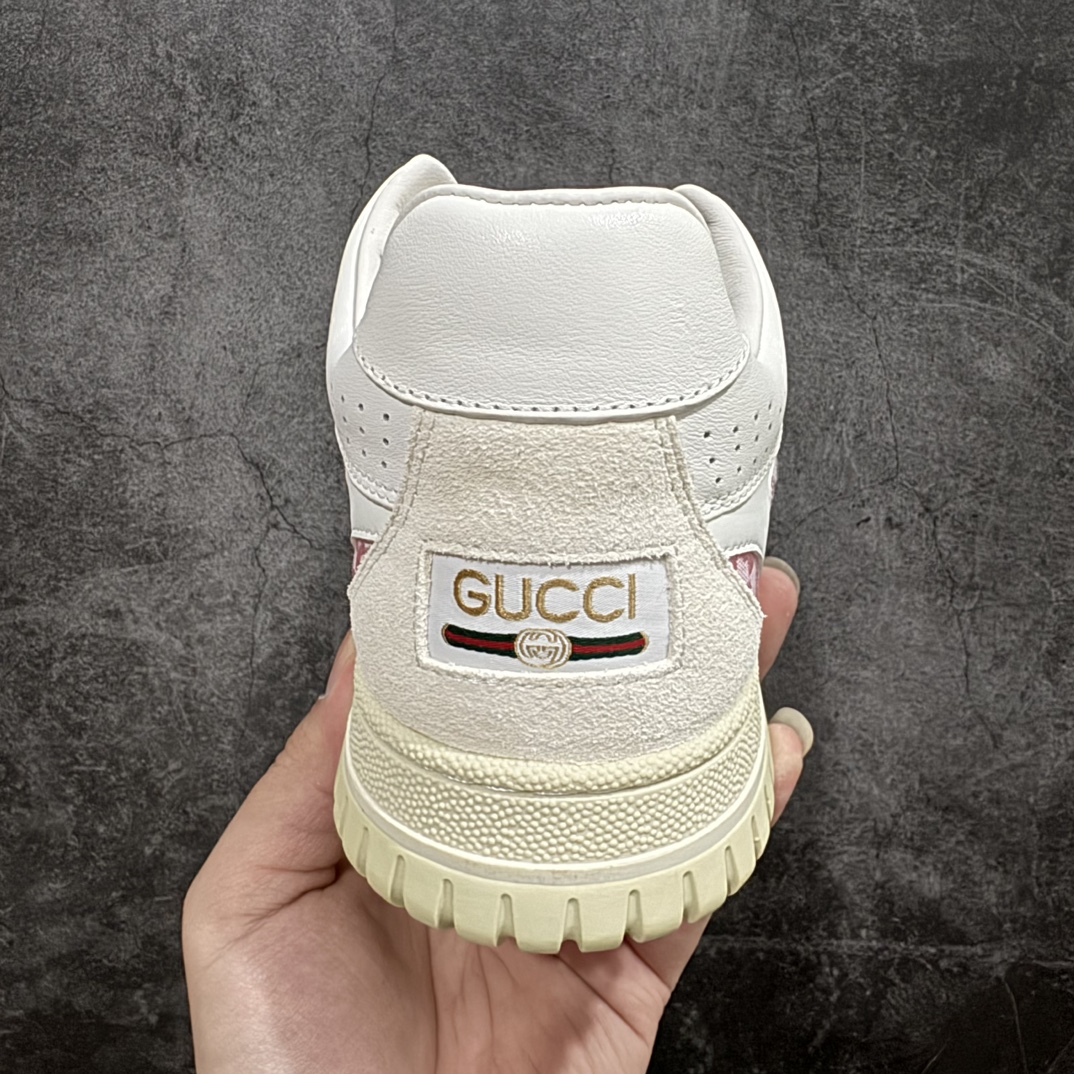 图片[4]-【广东纯原版本】意大利奢侈品牌-古驰Gucci Re-Web Leather Sneakers 系列低帮复古百搭训练休闲运动小白板鞋“皮革米白乌木色GG红绿标牌n升级官方最新2024全套专柜星座配件及包装物(附送官方快递加固包装盒!!) 采用软质粒面头层皮革组合纯棉提花布鞋面材质#搭载灌注PU式缓震乳胶脚垫 全新开发复合TPR防变形色块耐磨橡胶外底n码数：39-45 编码：TL450470-鞋库