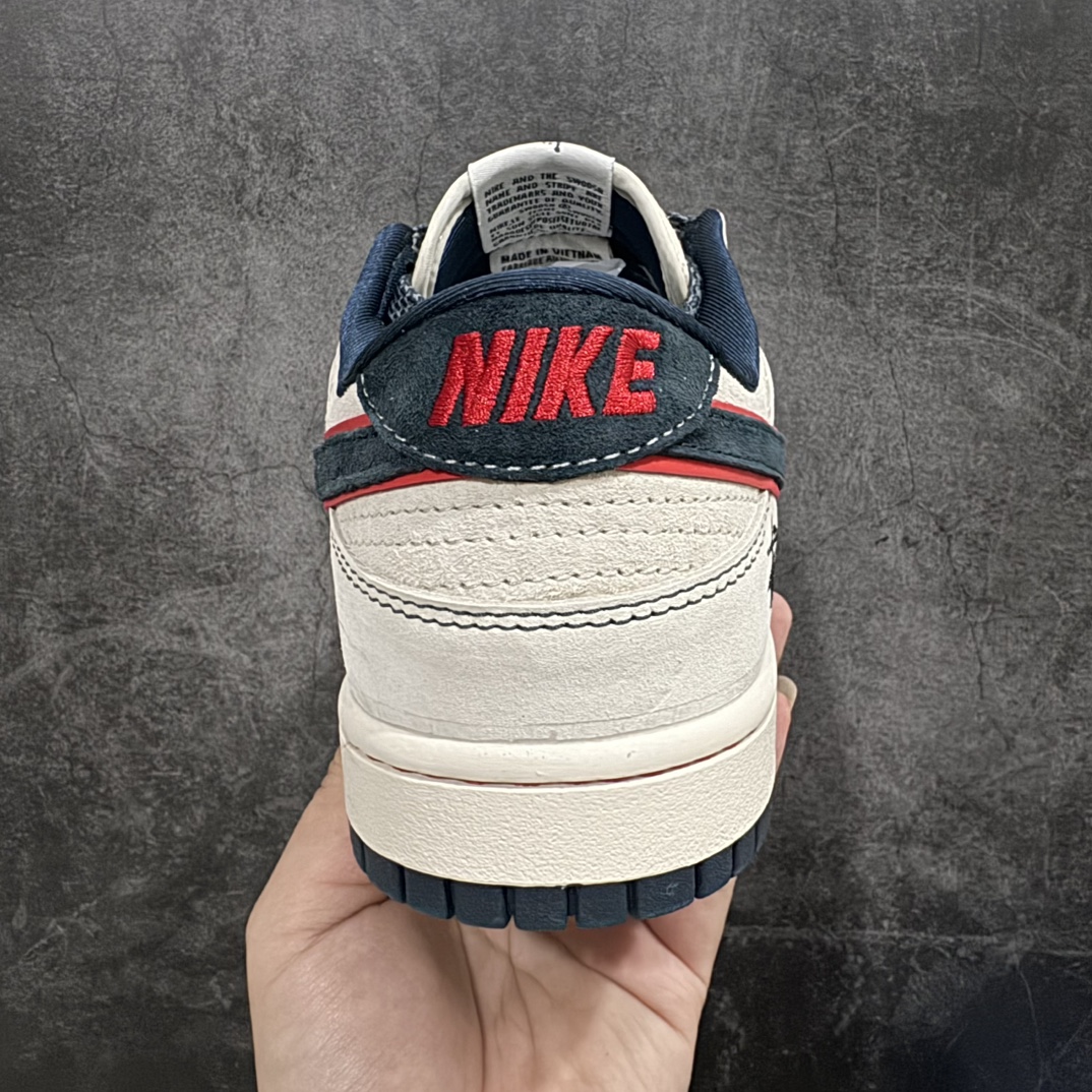 图片[4]-【定制版】Nk SB Dunk Low 斯图西联名-弹幕藏蓝勾 周年高端定制 低帮休闲板鞋 DQ1098-520rn#定制鞋盒 大厂纯原品质出货 超高清洁度 皮料切割干净无任何毛边 细节完美 r 尺码：36 36.5 37.5 38 38.5 39 40 40.5 41 42 42.5 43 44 44.5 45  编码：HXS340360-鞋库