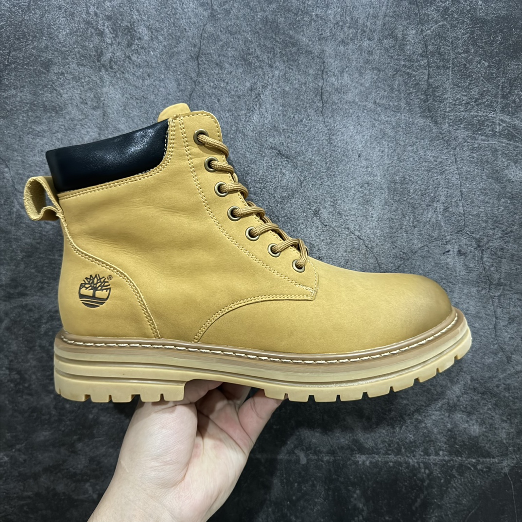 【公司级】Timberland添柏岚/天伯伦户外高帮休闲大黄靴系列广东大厂品质 原盒原包装 24ss新款时尚潮流搭配 面料采用意大利🇮🇹顶级磨砂细纹牛皮 搭配防臭防腐真皮乳胶鞋垫 给您完美的穿着体验 质量考究耐穿 型男必备 专治不帅 高品质脚感一流  尺码：38 39 40 41 42 43 44（皮鞋码） 编码：TL320340-鞋库