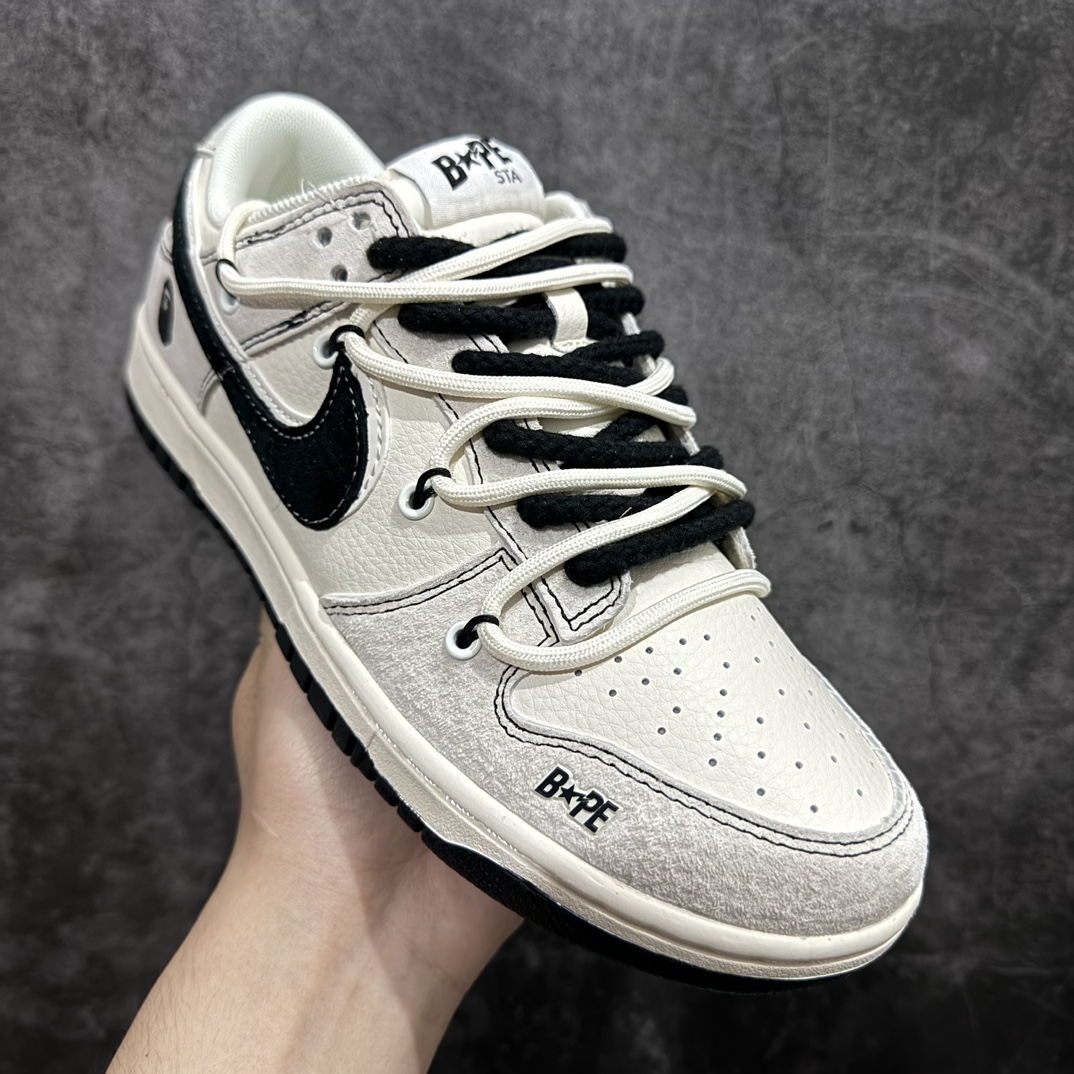 图片[3]-【定制版】Nike SB Dunk Low x BAPE 白黑双钩麻绳绑带n纯原大厂出品 极力推荐👏n原装头层材料 独家版型蒸餾加工n帶來的是更好的视觉和脚感体验n大厂纯原品质出货 清洁度 电绣工艺皮料切割干净无任何毛边 细节完美 官方货号：SJ2068 299 尺码：36 36.5 37.5 38 38.5 39 40 40.5 41 42 42.5 43 44 44.5 45 编码：HXS340360-鞋库