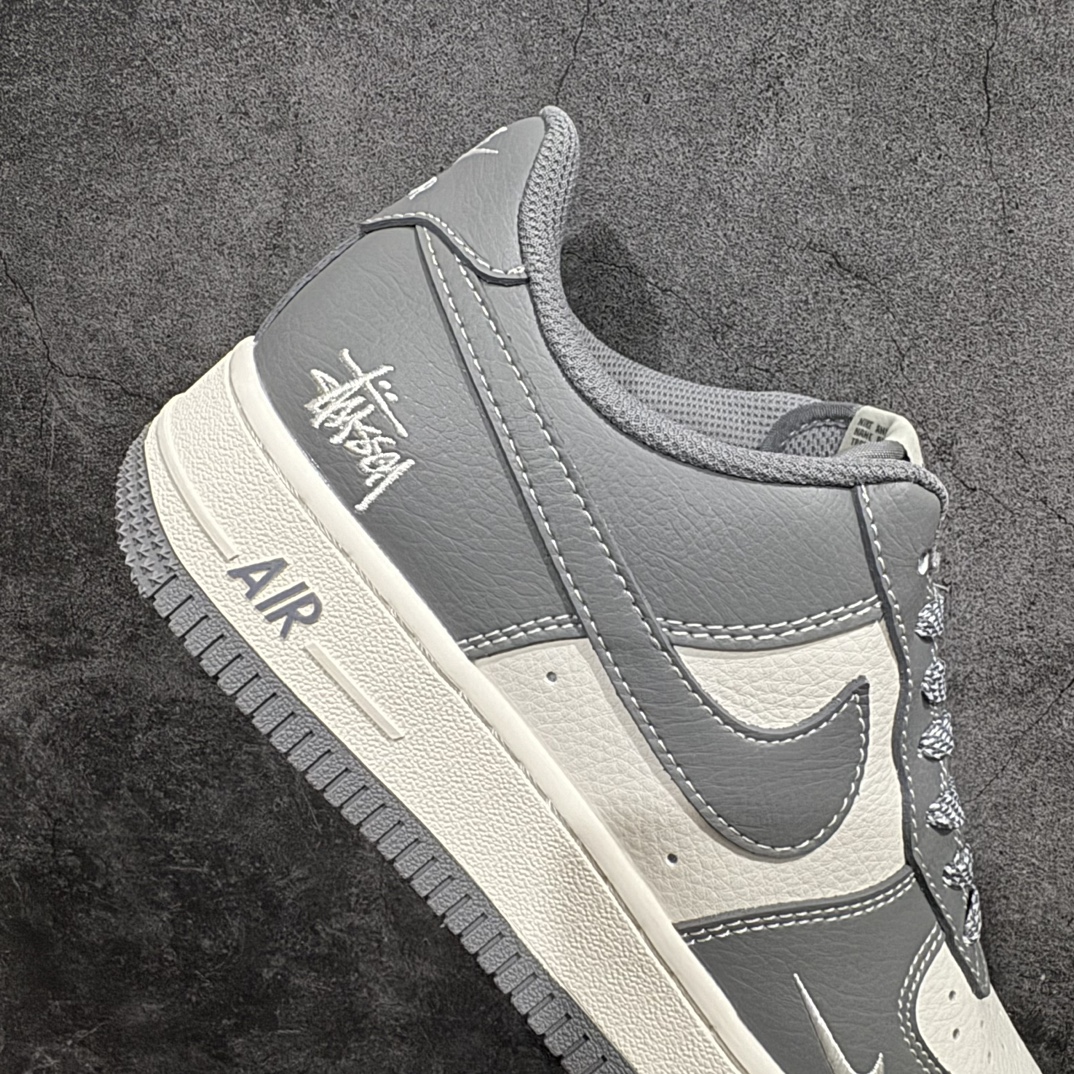 图片[7]-【定制版】海外限量发售！公司级NIke Air Force 1 \’07 Low “斯图西联名——精致灰”空军一号 低帮 运动鞋 休闲鞋 折边针车 工艺难度大 原楦头原纸板 原装鞋盒 定制五金配件 内置全掌气垫 原厂鞋底货号：BB5353-512 Size：36 36.5 37.5 38 38.5 39 40 40.5 41 42 42.5 43 44 44.5 45 编码：HXS310320-鞋库