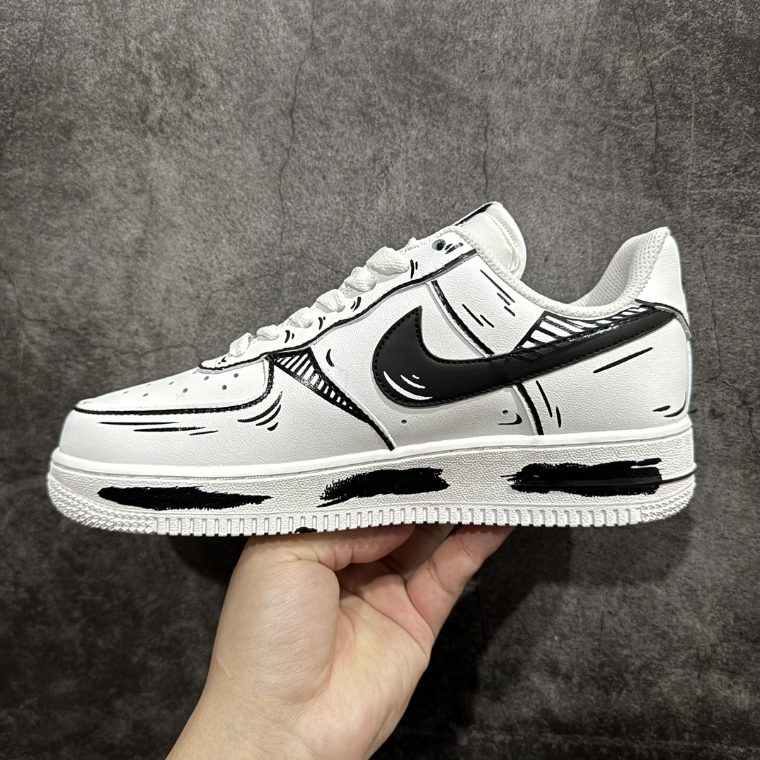 图片[2]-【公司级】Nike Air Force 1 Low 07 毕业季主题定制 文理公式 校园涂鸦 黑白n原楦头原纸板 打造纯正低帮空军版型 专注外贸渠道 全掌内置蜂窝气垫原盒配件 原厂中底钢印、拉帮完美官方货号：CT7724 111 Size：36 36.5 37.5 38 38.5 39 40 40.5 41 42 42.5 43 44 44.5 45 编码：HXS310320-鞋库